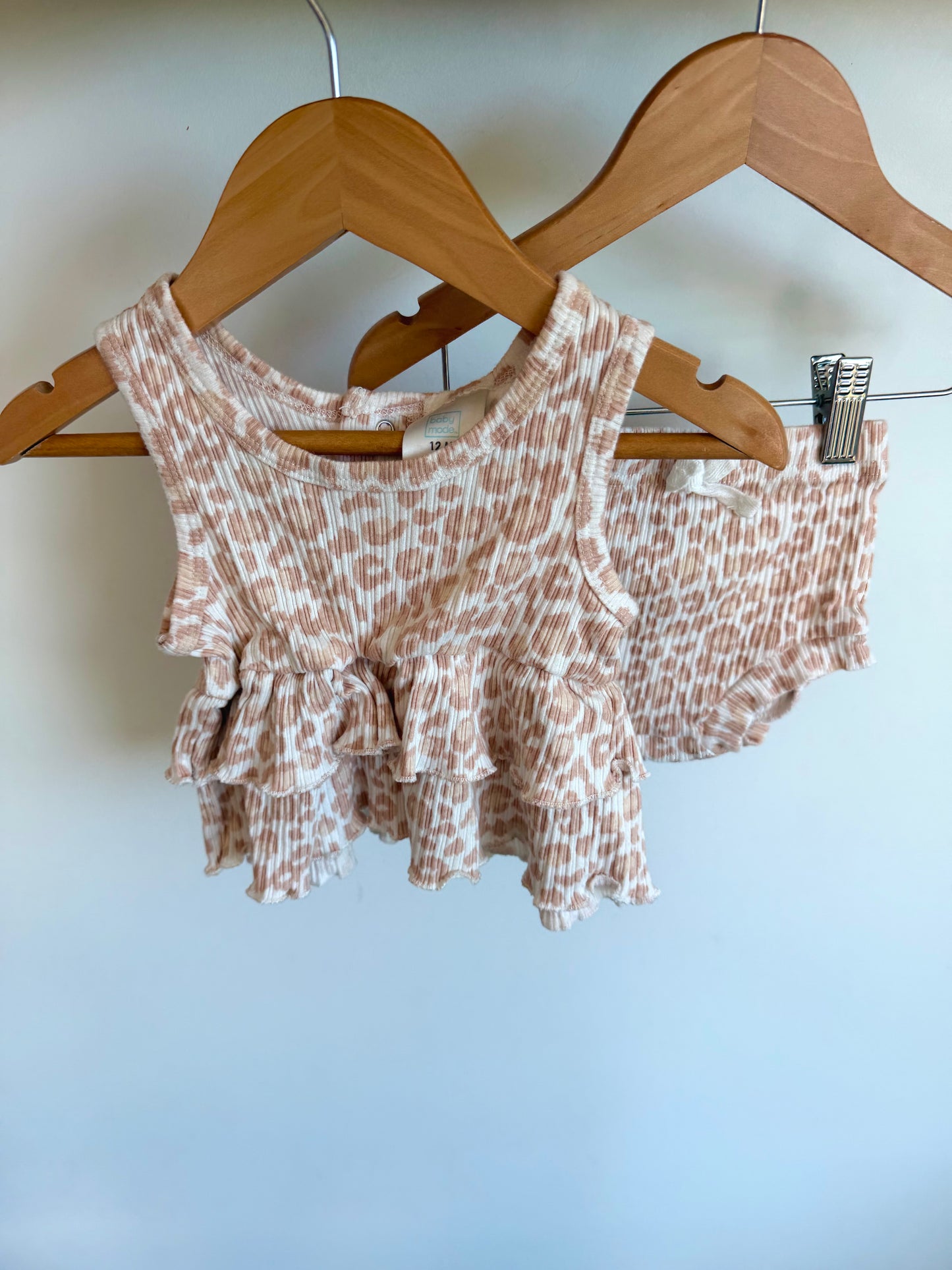 Animal Print Ruffle Top + Bloomer Set / 12m