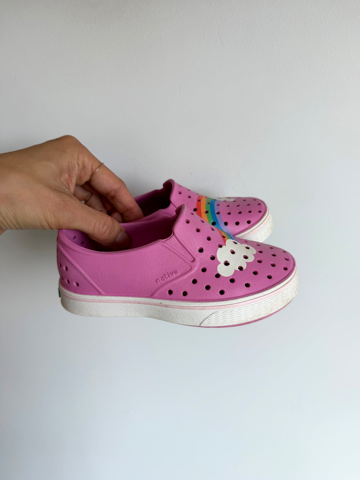 Native Rainbow Pink Shoes / Size 9 Toddler
