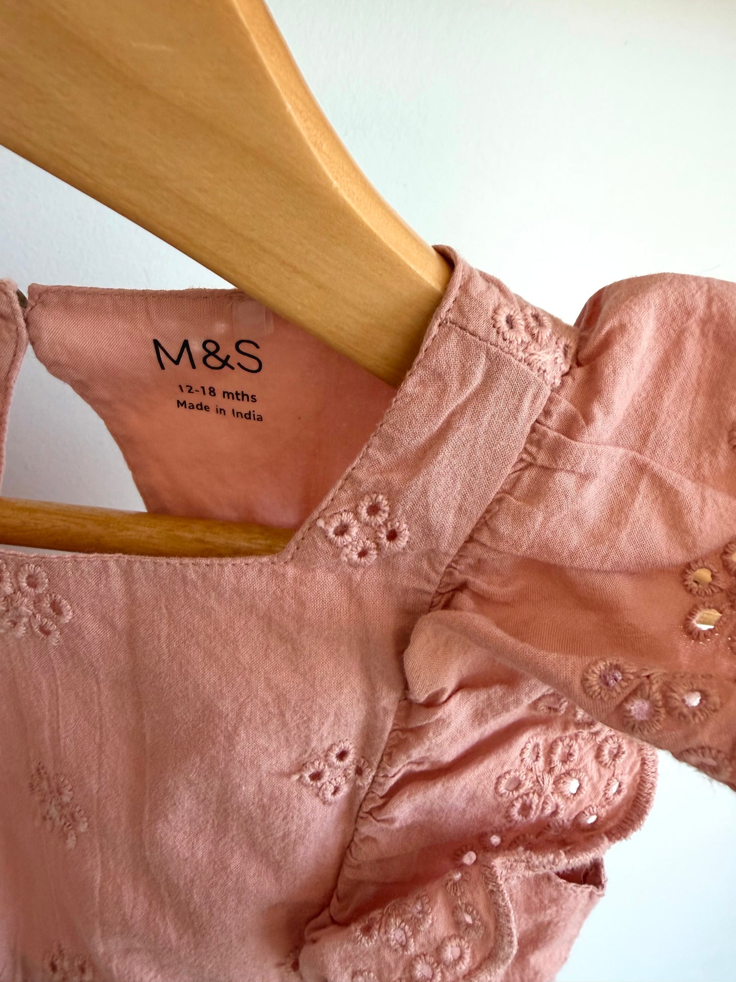 Blush Eyelet Bubble Romper + Hat / 12-18m