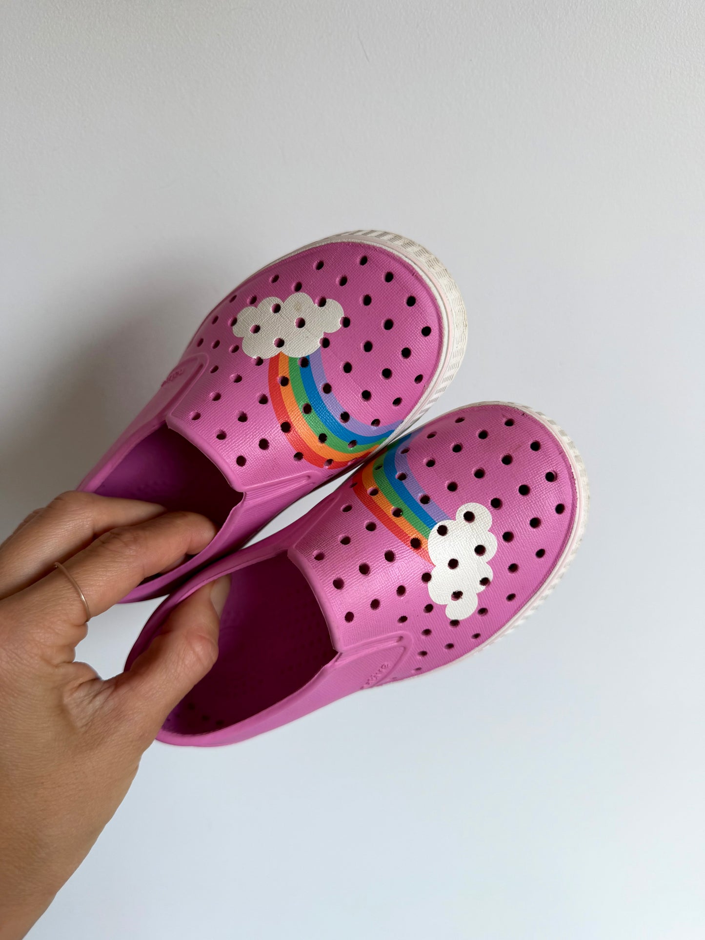 Native Rainbow Pink Shoes / Size 9 Toddler