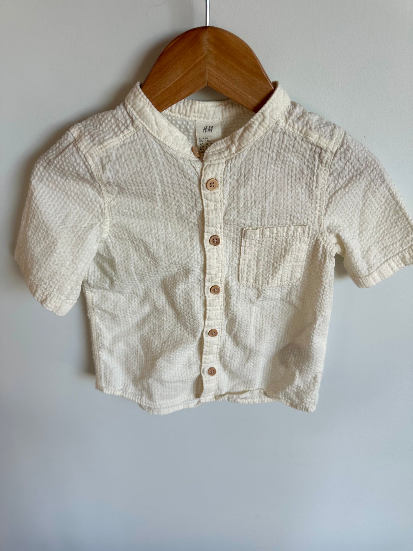 H&M 100% Cotton White Button Up T-shirt / 12-18m