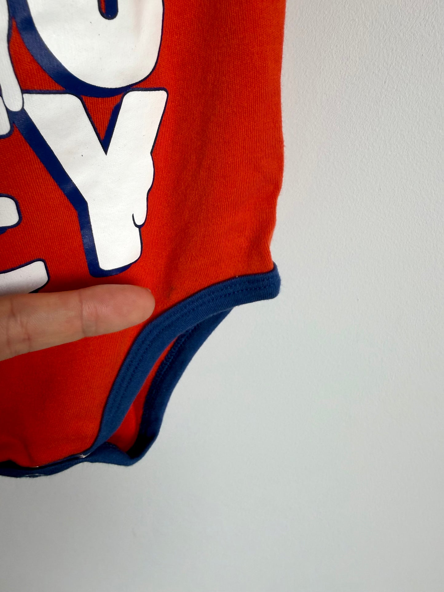 Oilers Hocket Bodysuits (3) / 12m