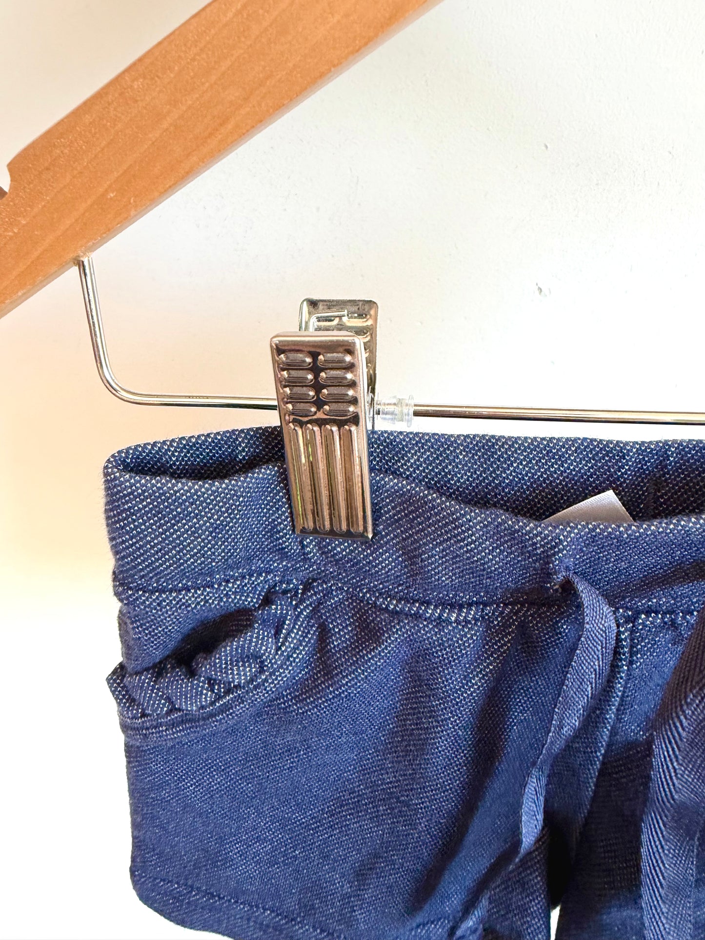 Dark Denim Like Drawstring Shorts / 12m