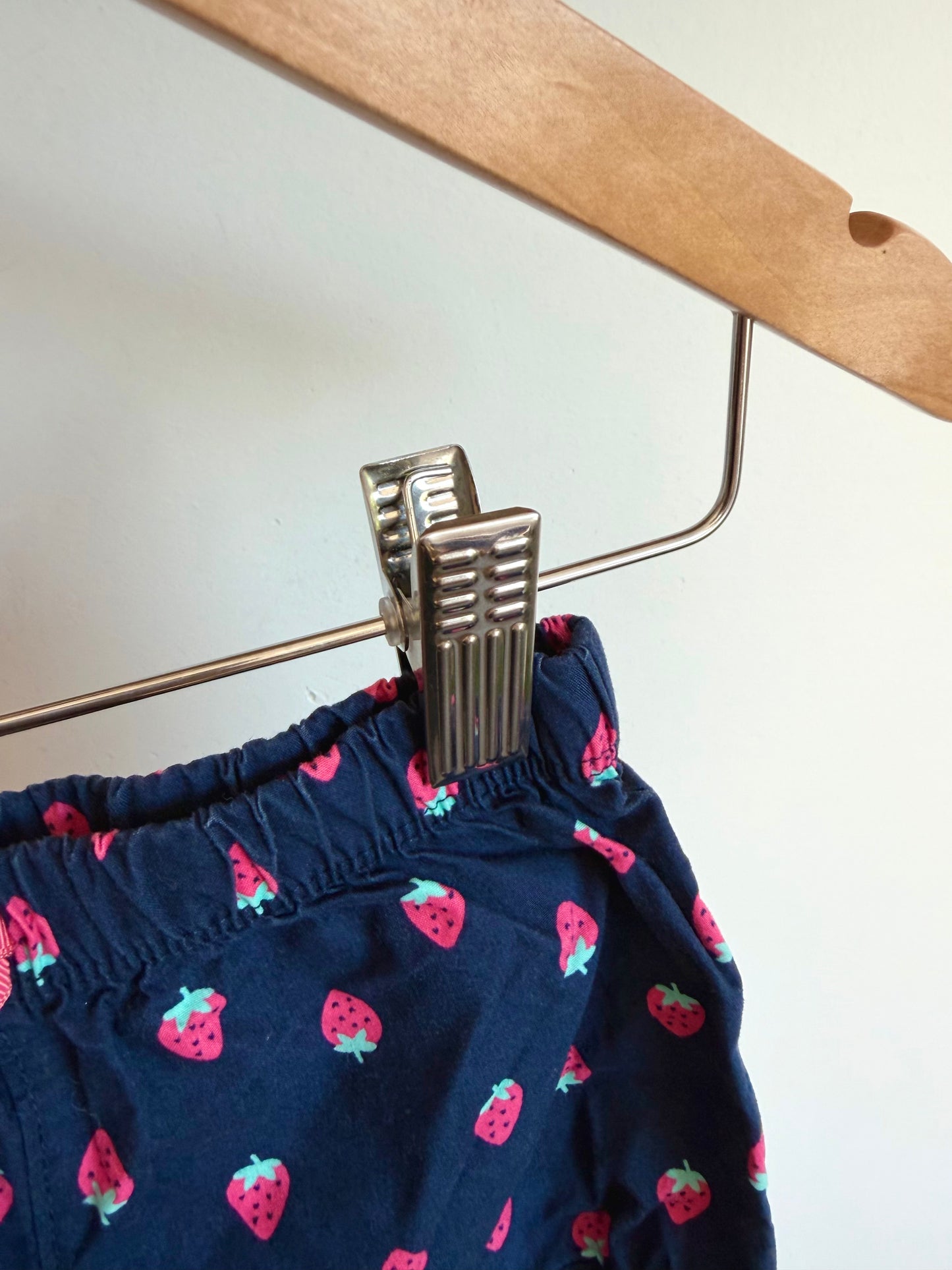 Strawberry Shorts / 6-9m