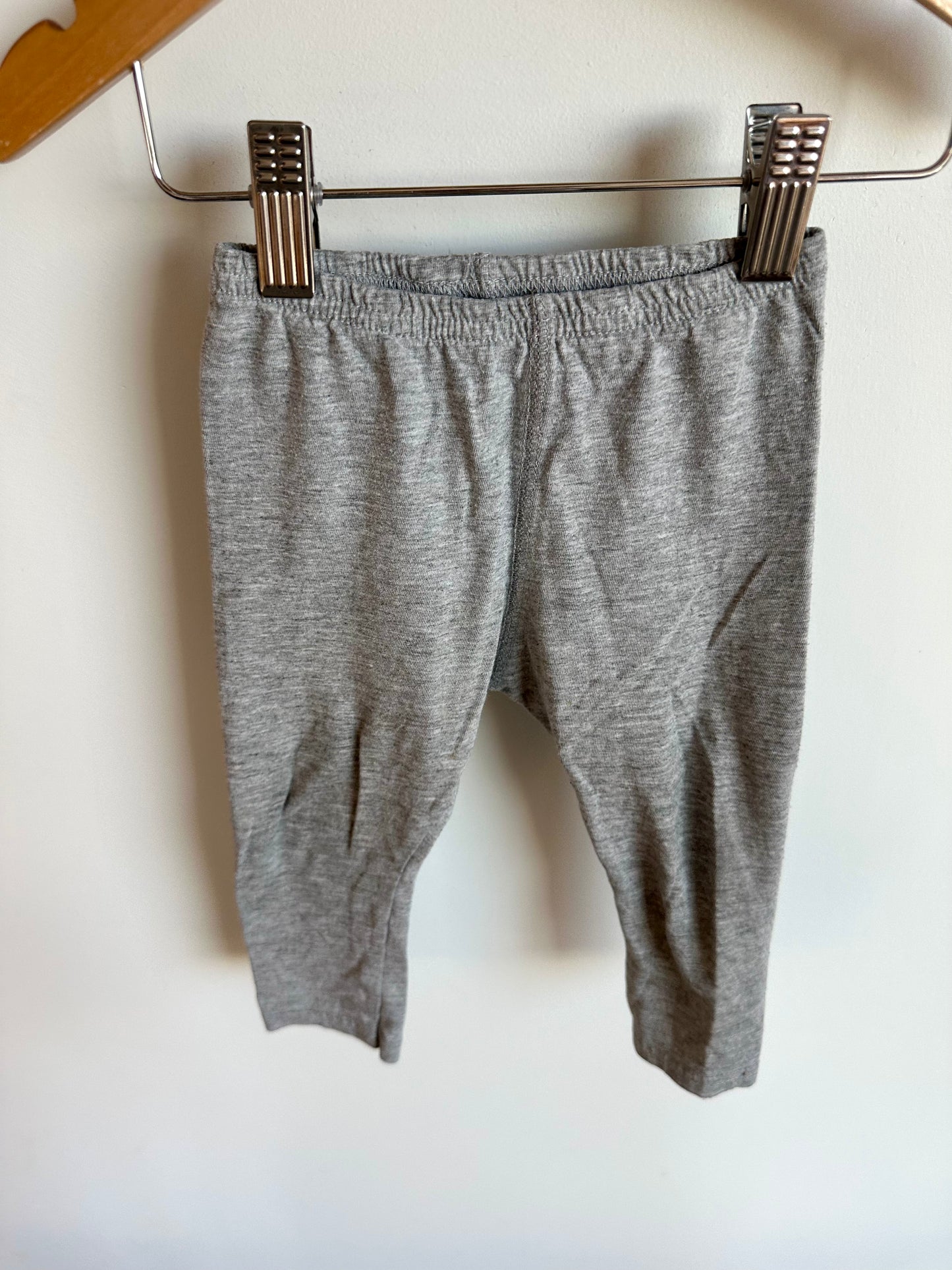 Made in Canada Grey Leggings / 12-18m