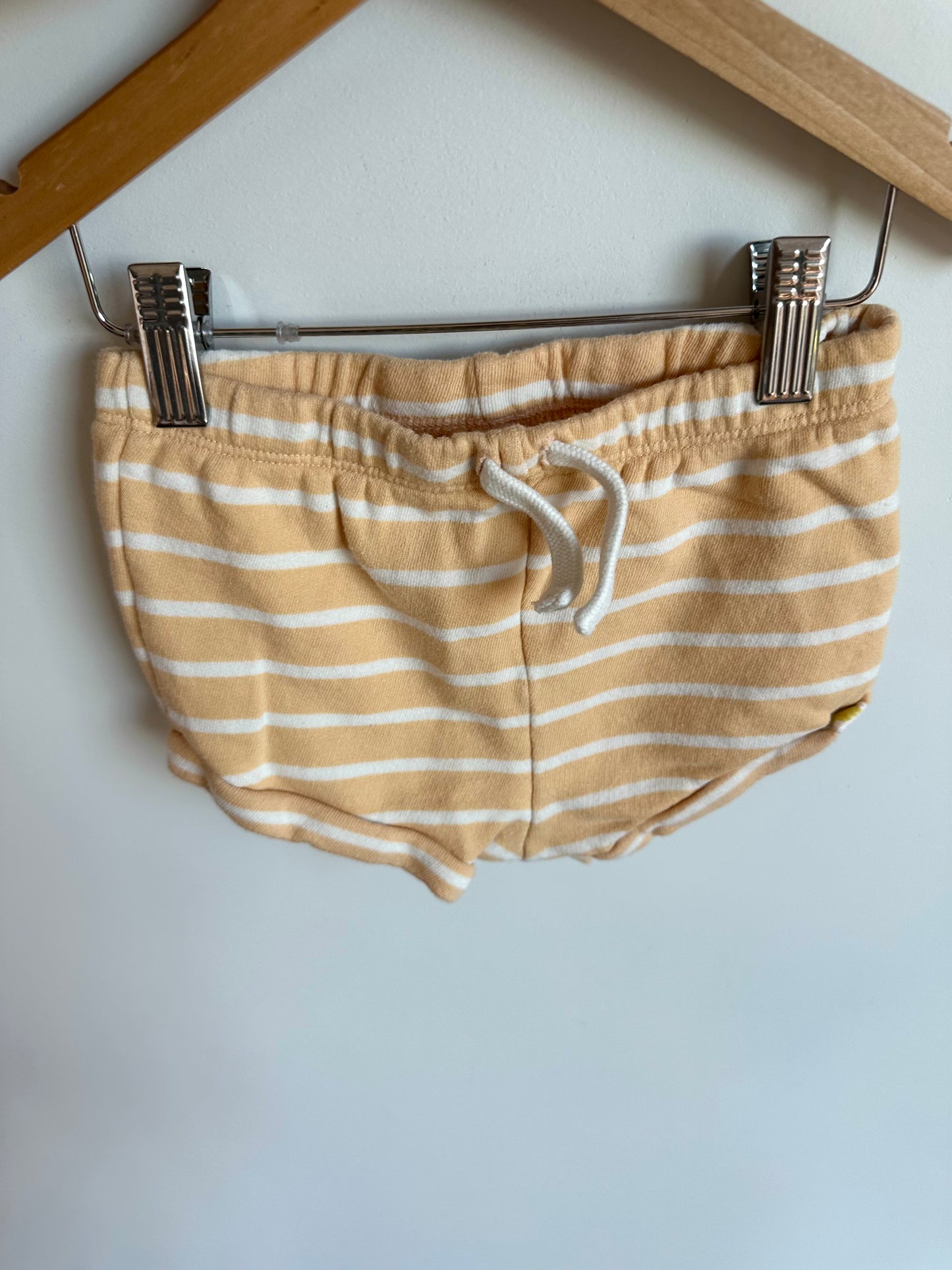 100% Organic Cotton Yellow Stripe Shorts / 12-18m
