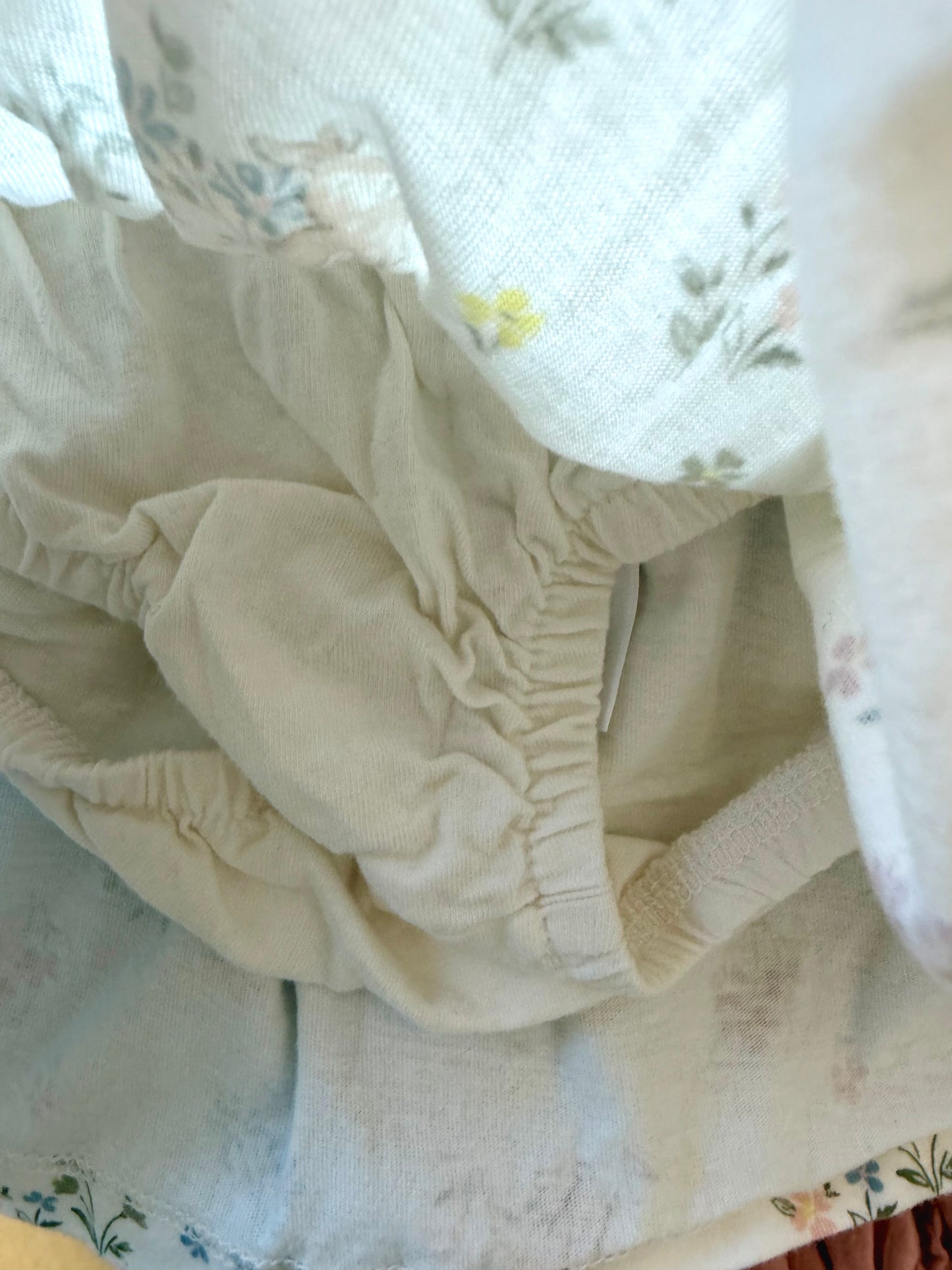 Bunny White Skirt / 9m