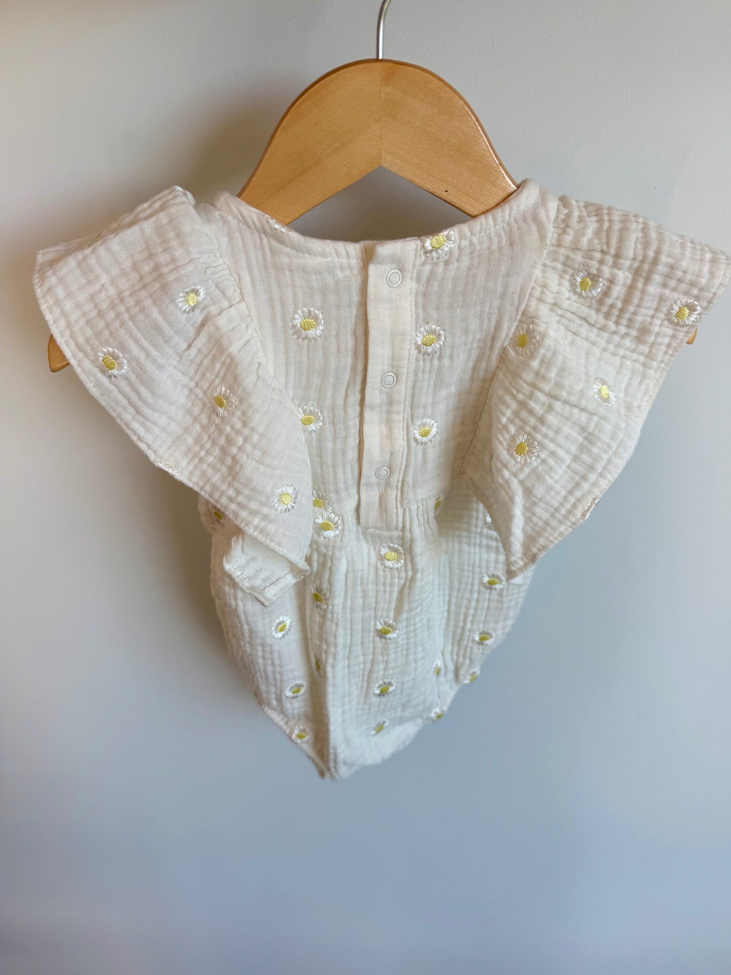 Daisy Ruffle Bubble Romper / 12m