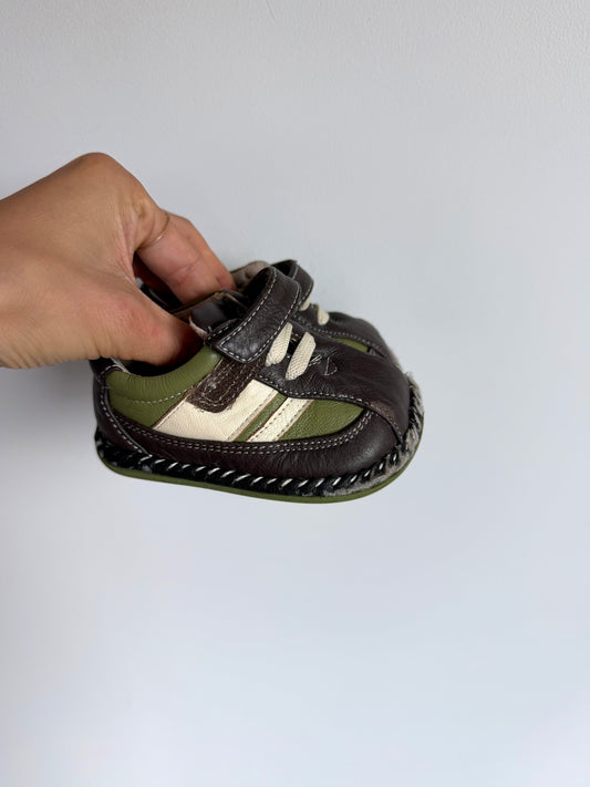See Kai Run Green + Brown Shoes / Size 3 Infant