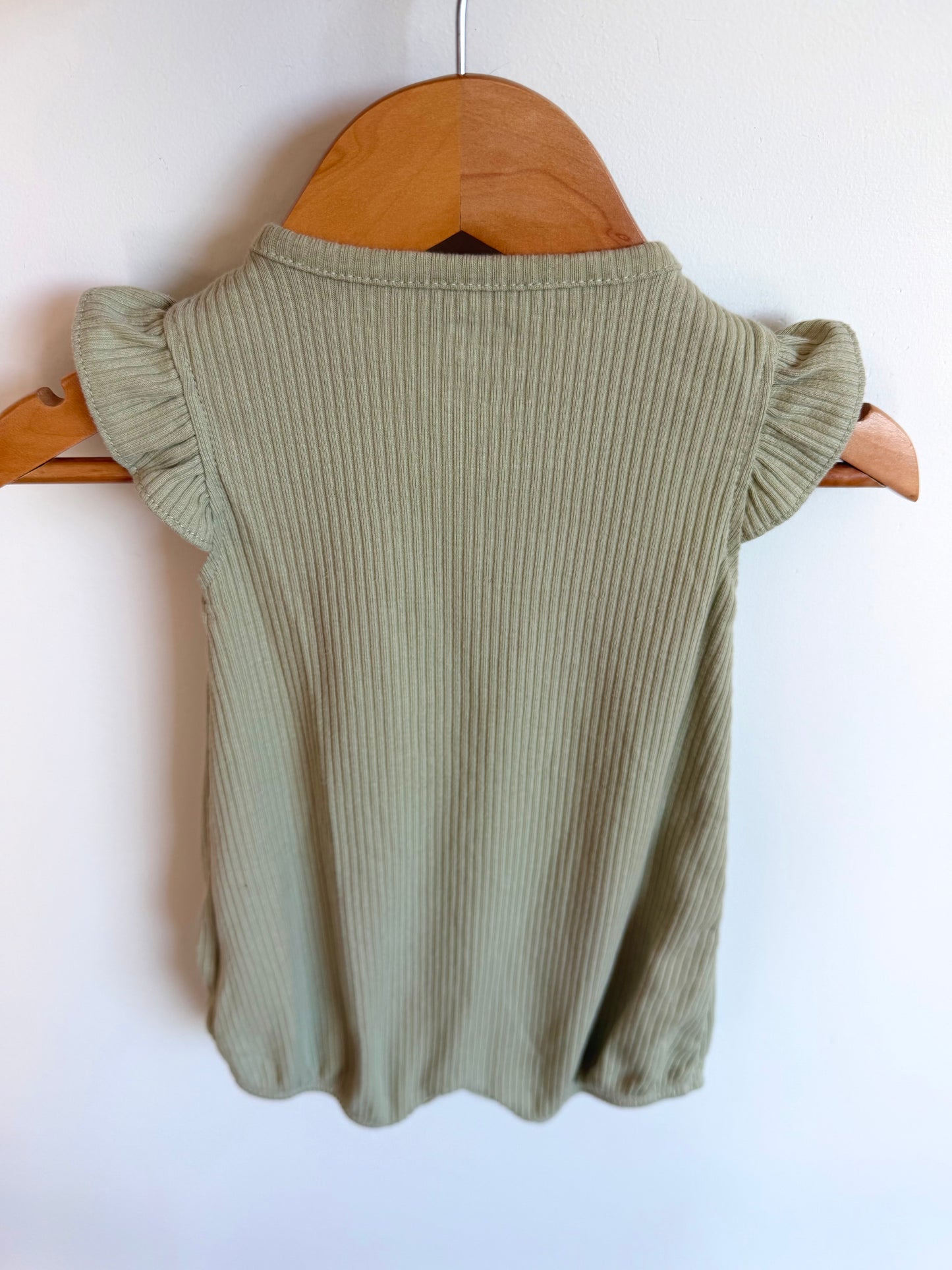 Sage Ribbed Romper / 12m