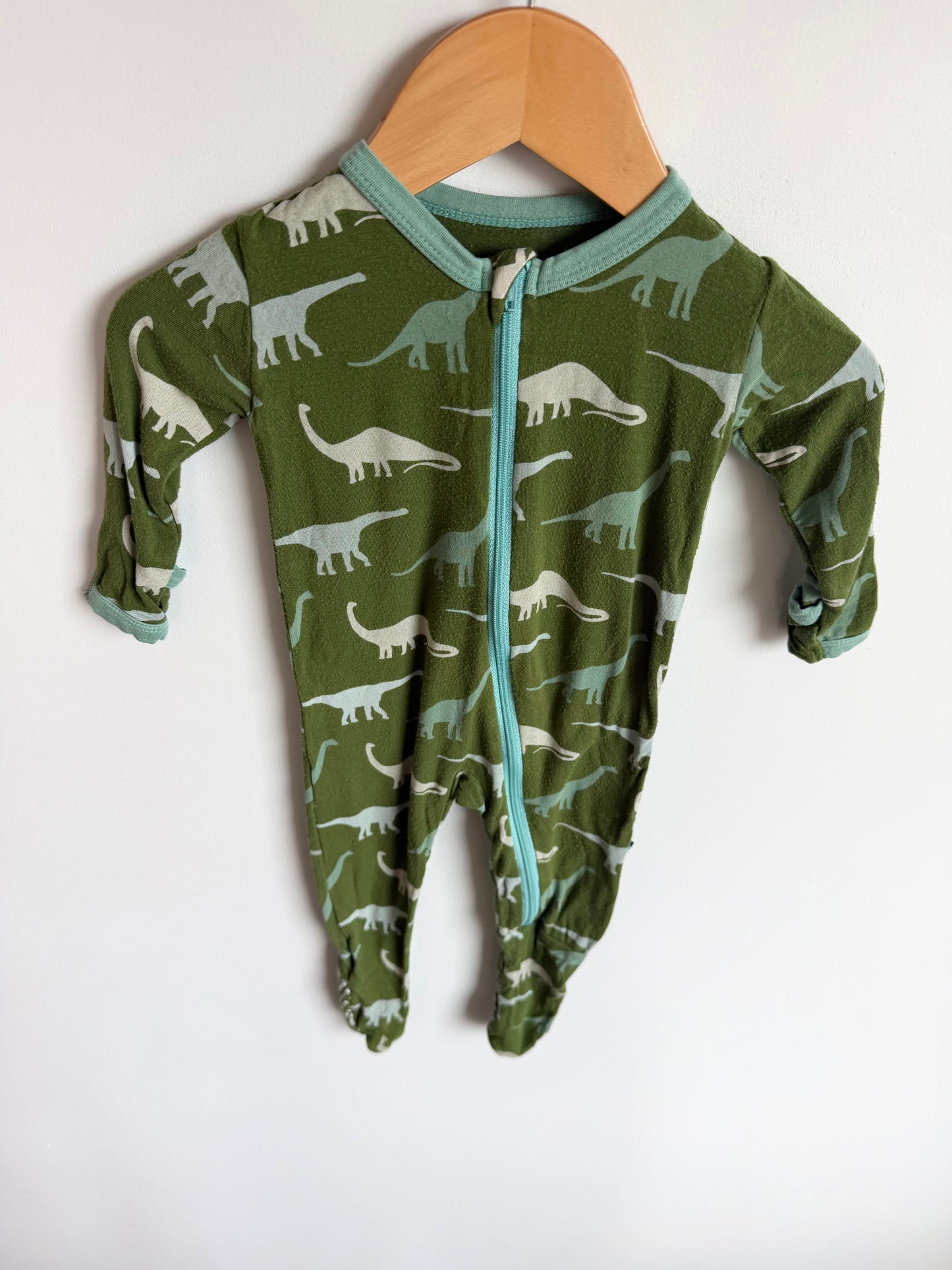 KicKee Pants Dino Sleeper (PLAY) / 3-6m