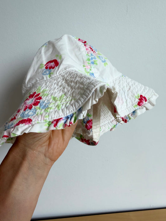 Gap Floral White Strap Hat / 0-6m