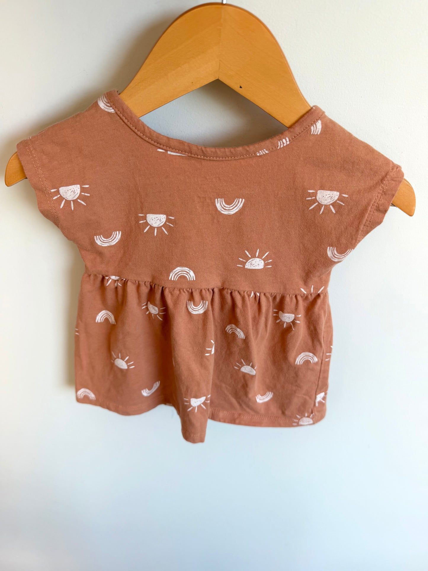 Tan Rainbow Sun Tunic Top / 6-12m