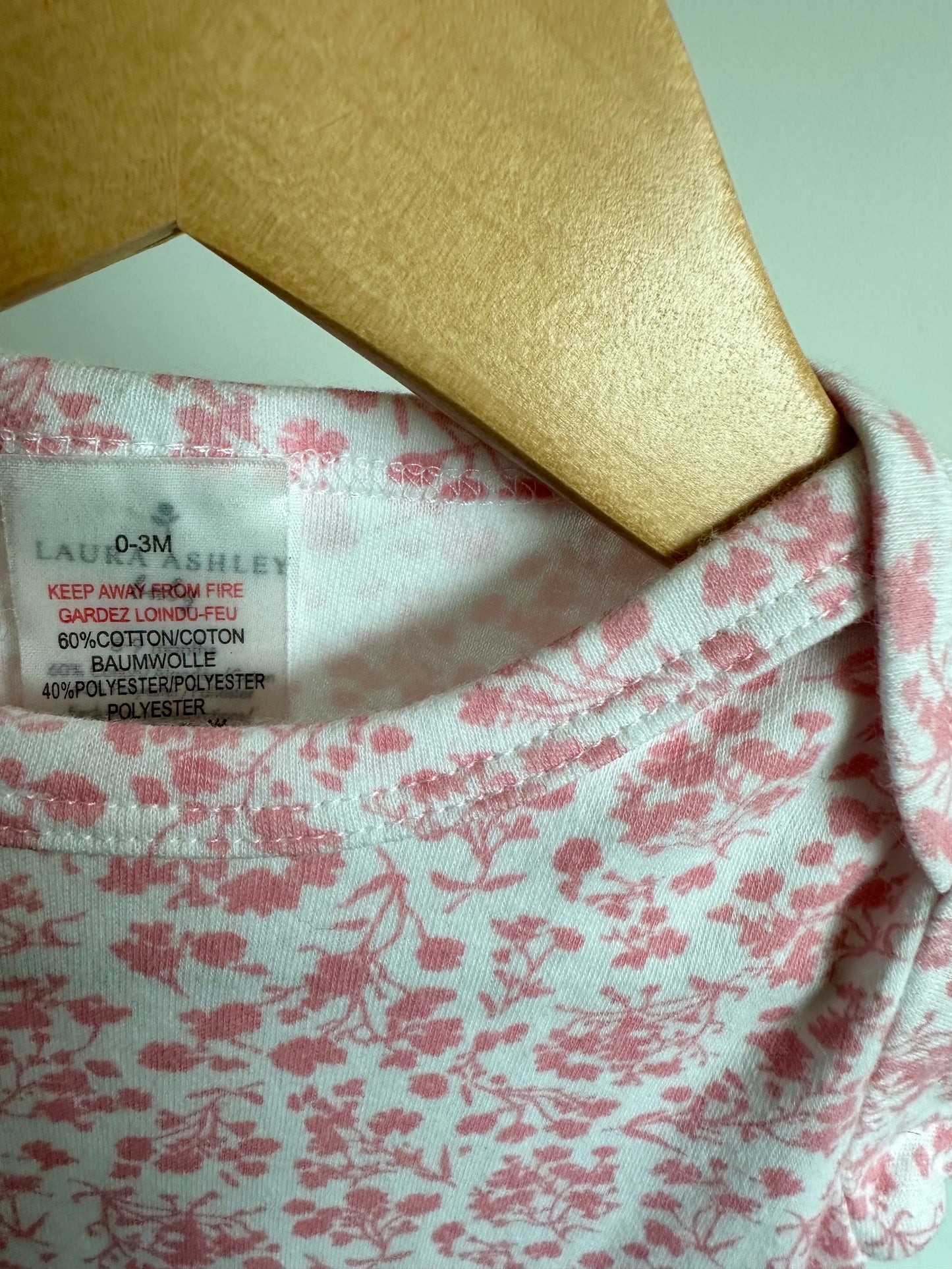 Pink Floral Bodysuit / 0-3m