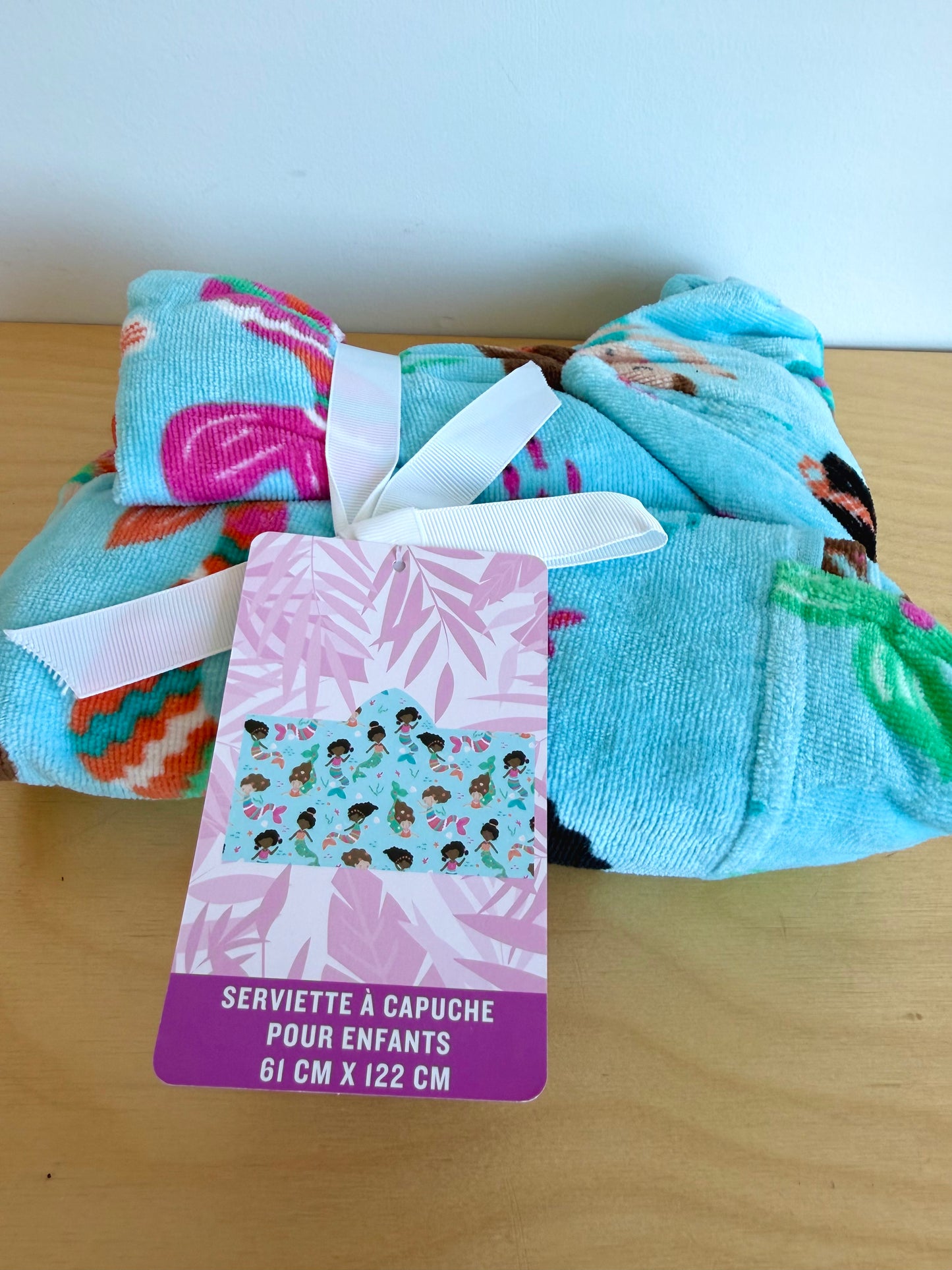 Mermaid Hooded Towel (With tags) / 1-4 years