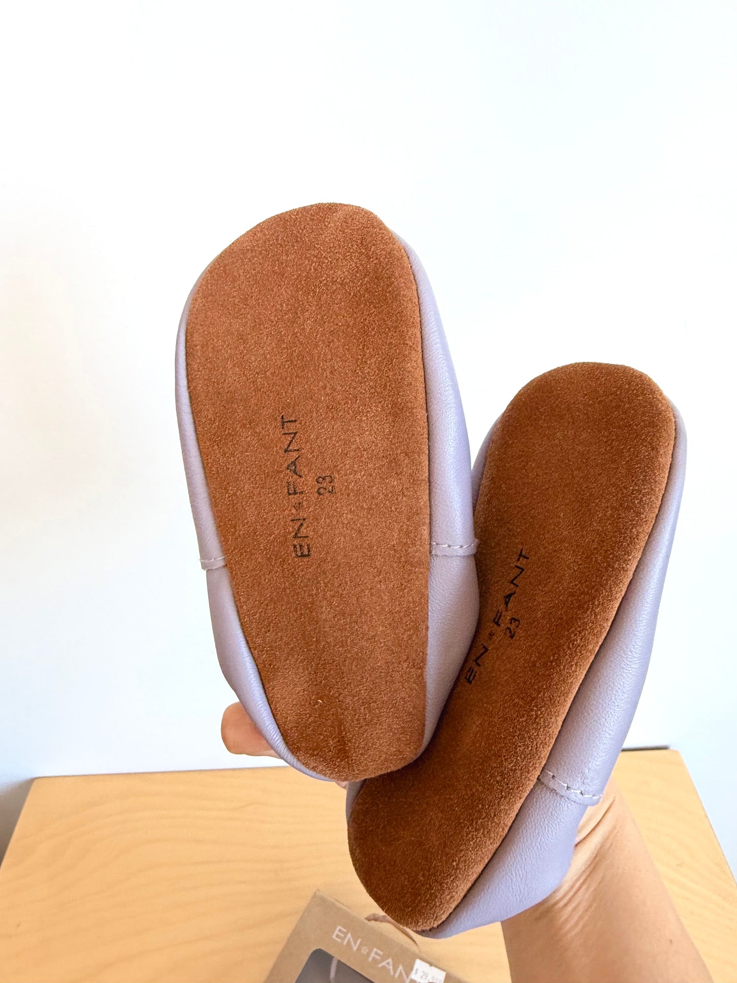 Purple Star Leather Slippers (With tags) / 18-24m