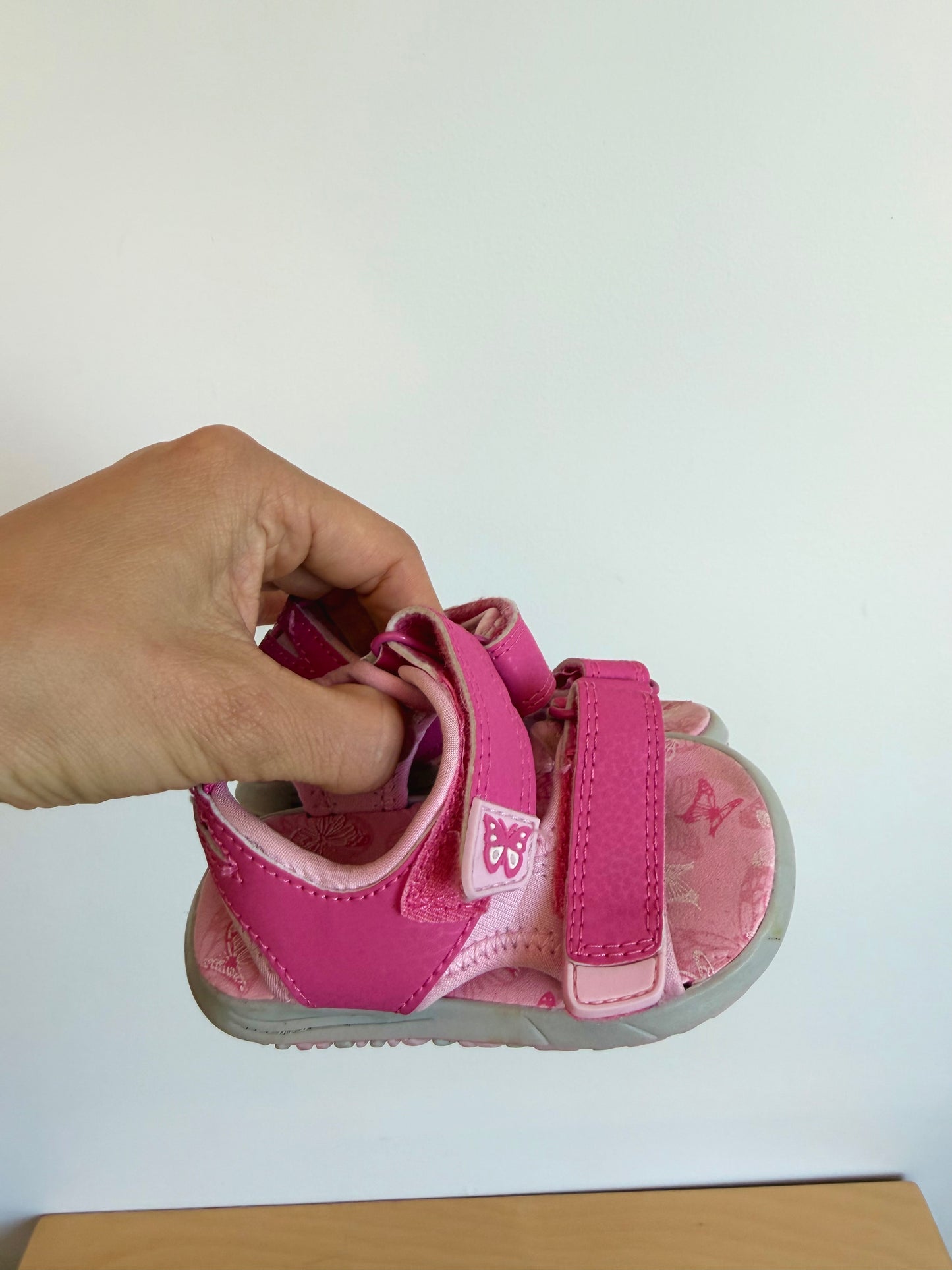 Pink Butterfly Sandals / Size 4 Toddler