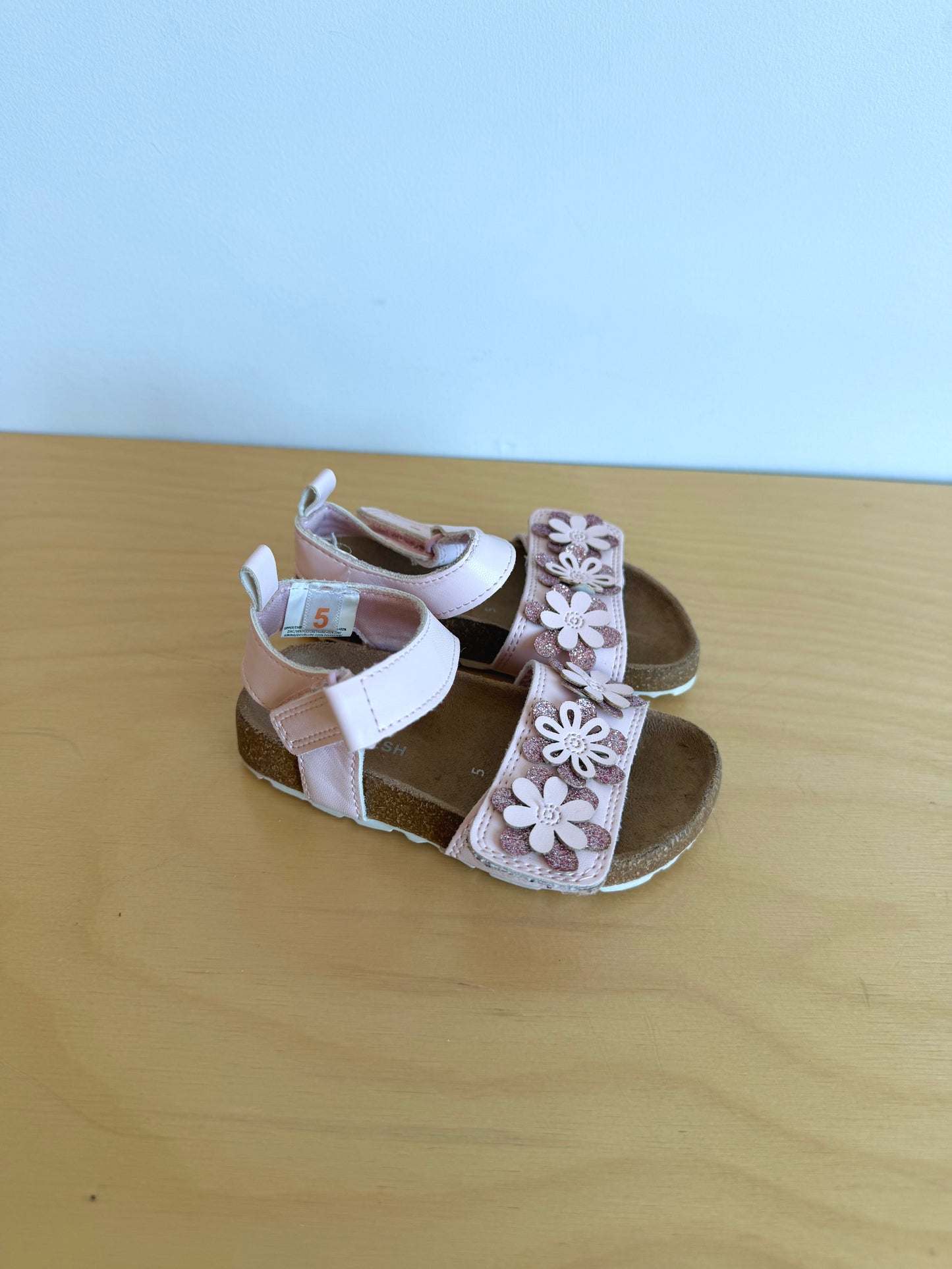 Flower Sparkly Sandals / Size 5 Toddler