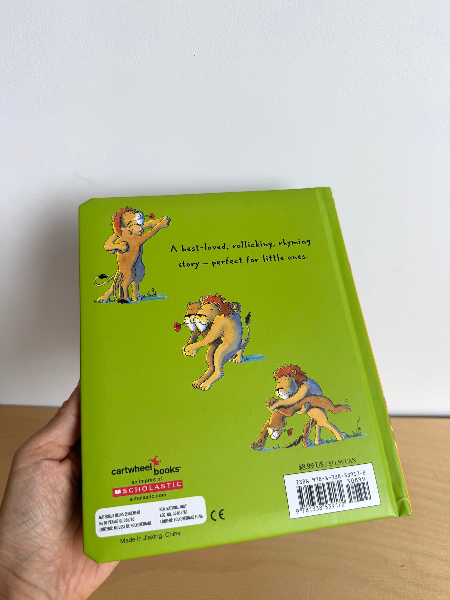 Giraffes Can't Dance Board Book / 0-3 years