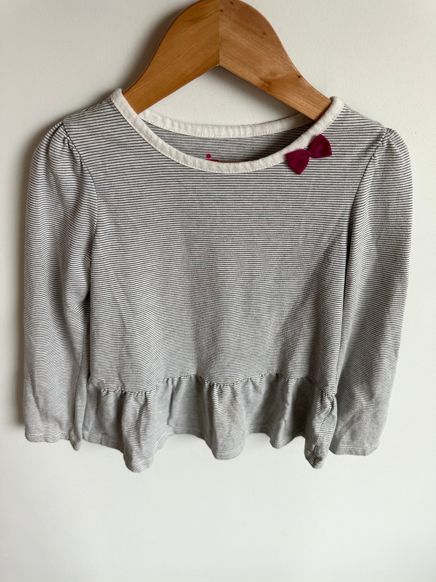 Striped Peplum Bow Top / 4 years