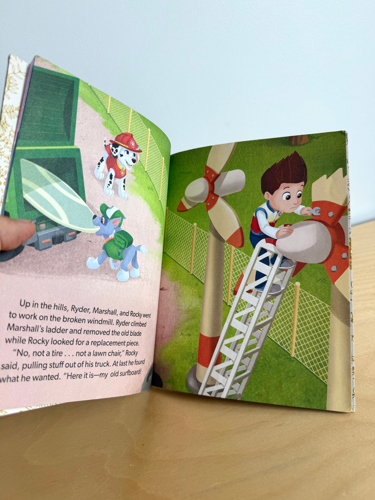 Puppy Birthday to You! Paw Patrol Board Book / 2-4 years
