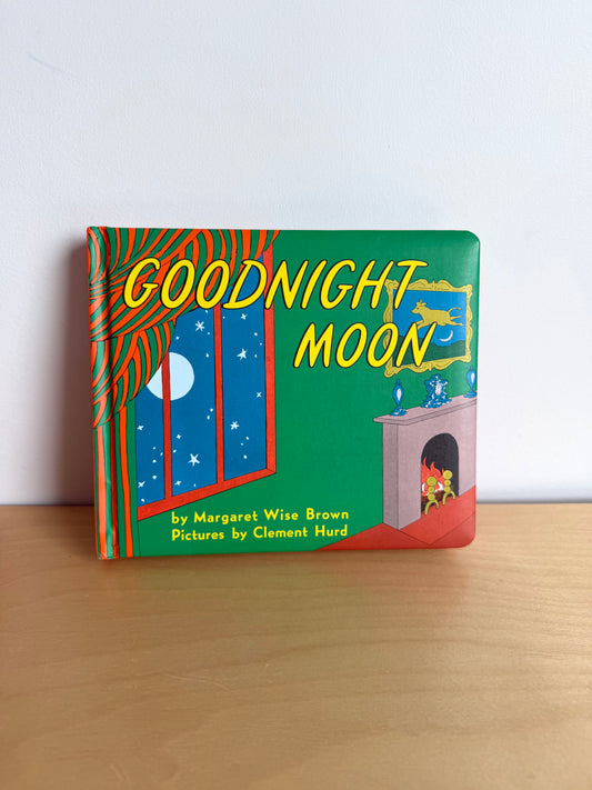 Goodnight Moon Board Book / 0-3 years