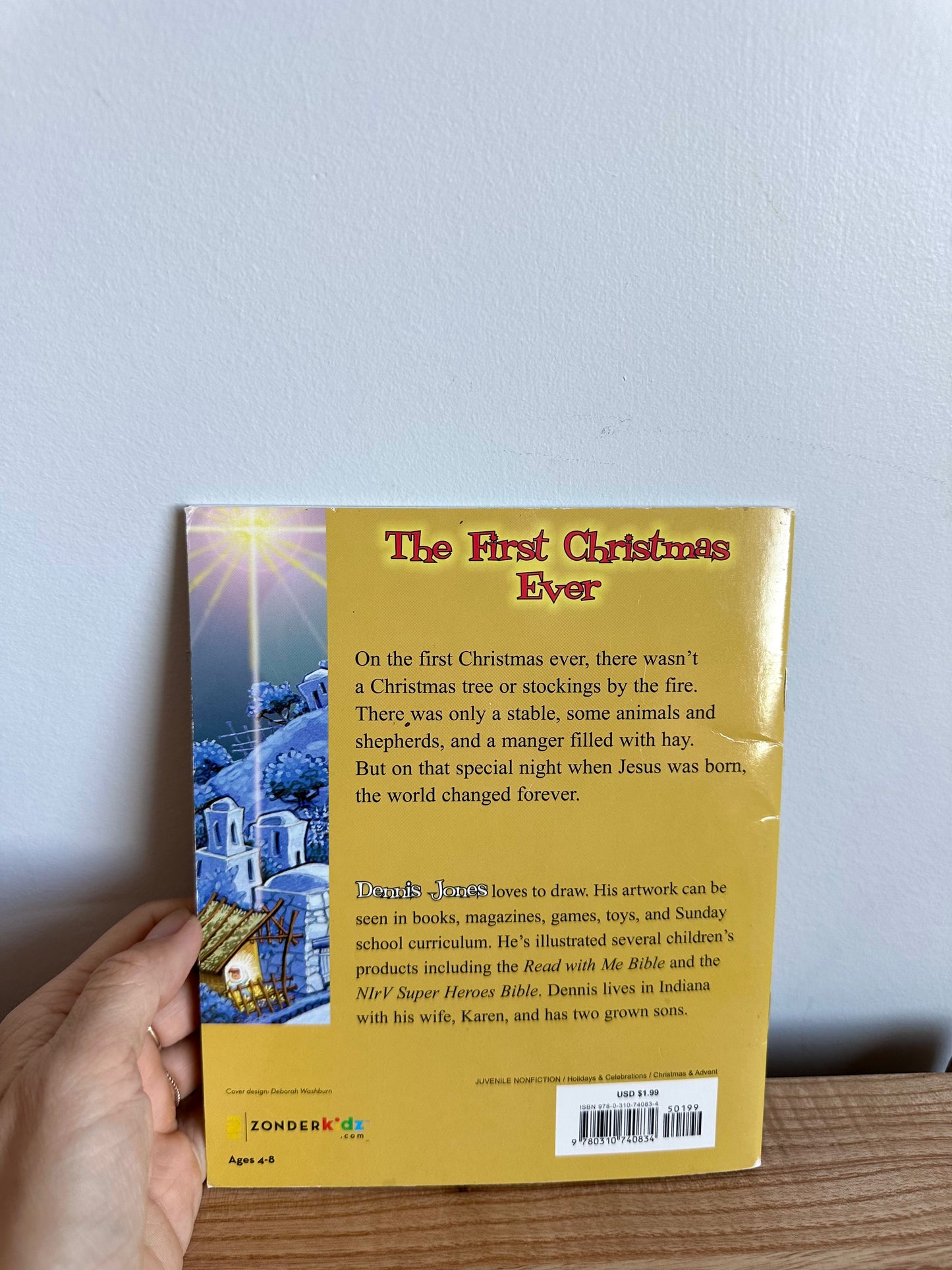 The First Christmas Ever Book / 4-8 years