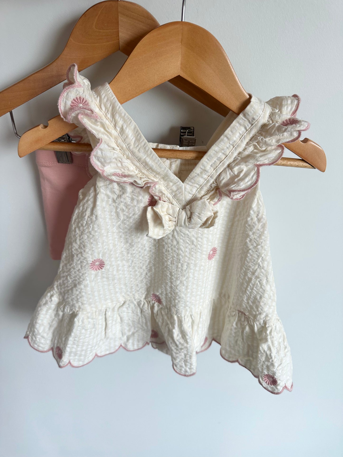 White Embroidered Tunic + Biker Shorts Set / 12m