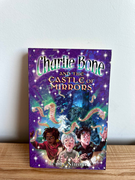 Charlie Bone and the Castle of Mirrors Book / 9-12 years