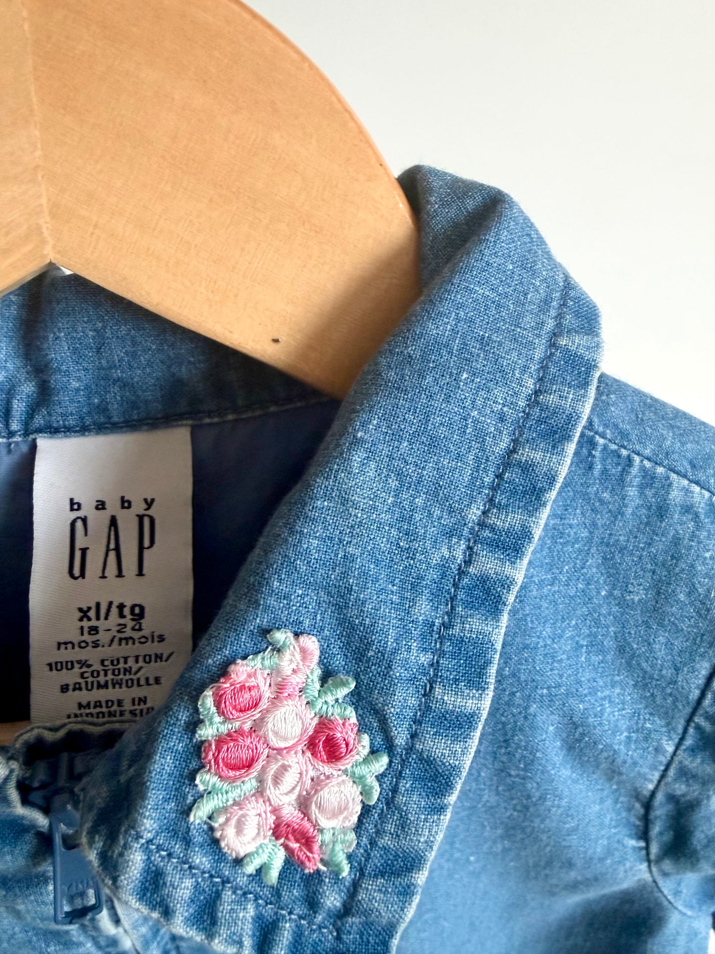 Gap Denim Look Zip Up with Embroidered Flowers / 18-24m