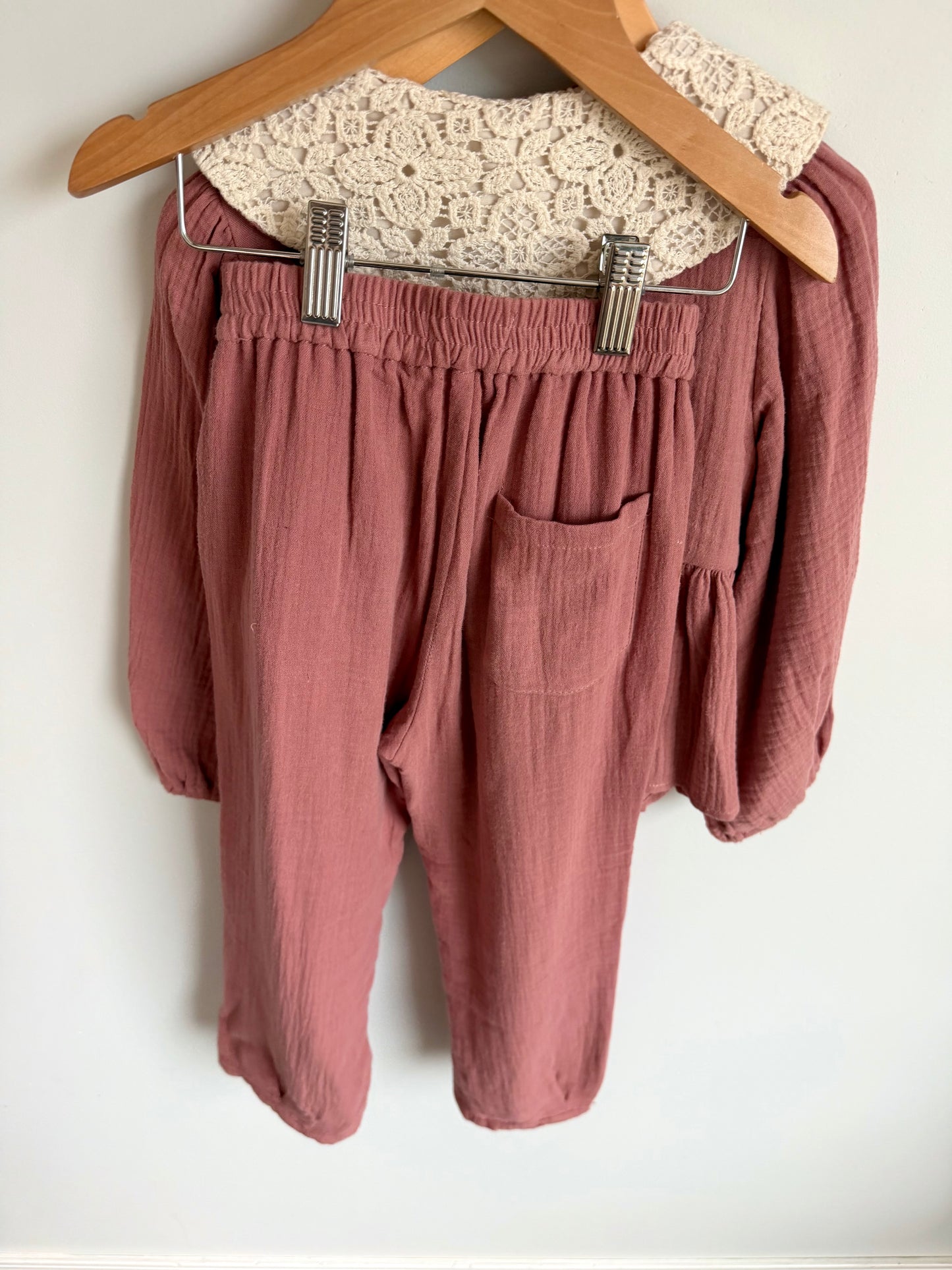 Zara Blush Lace Collared Long Sleeve + Wide Leg Pants Set / 6 years