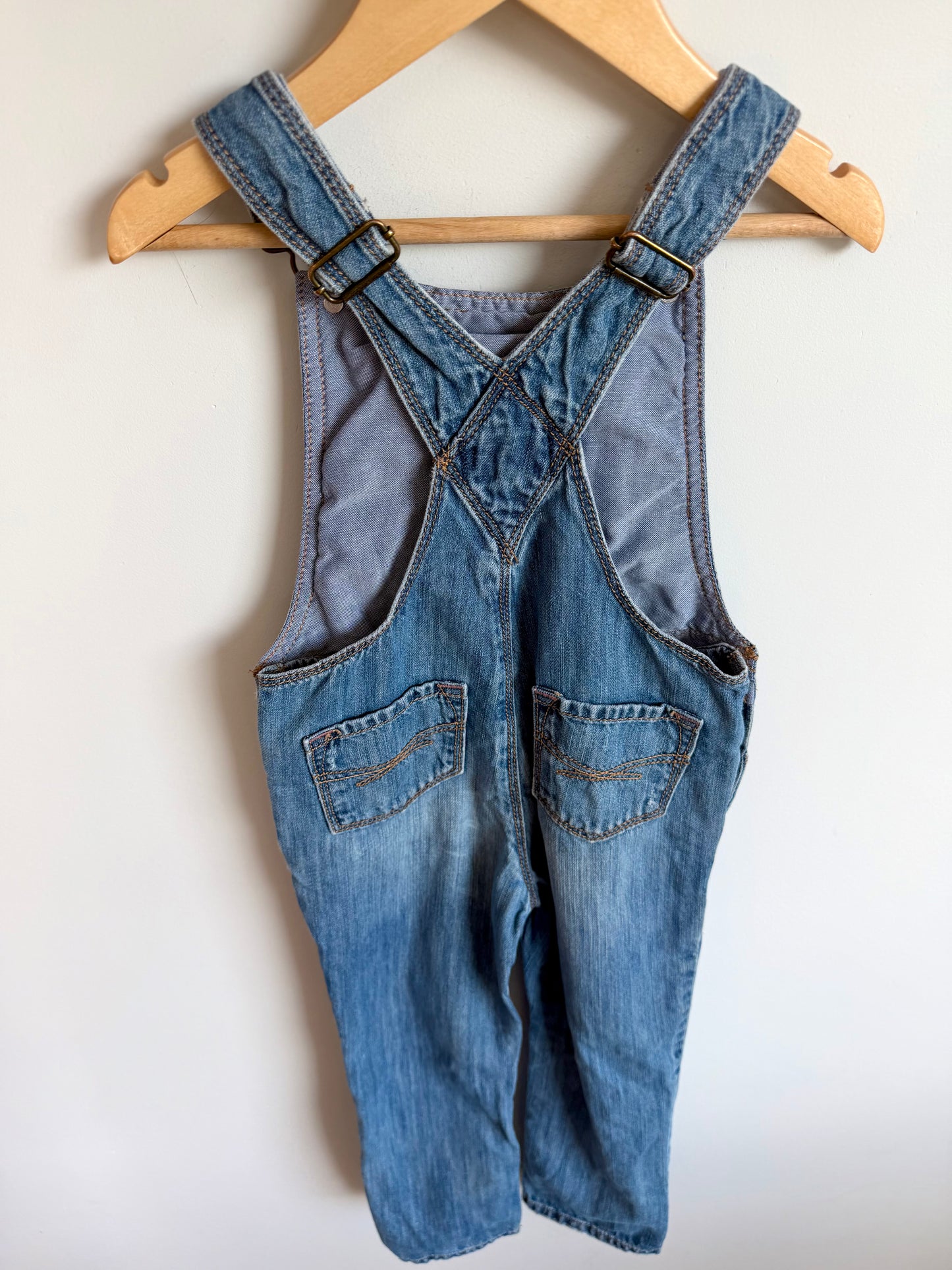 Gap Denim Embroidered Overalls / 4T