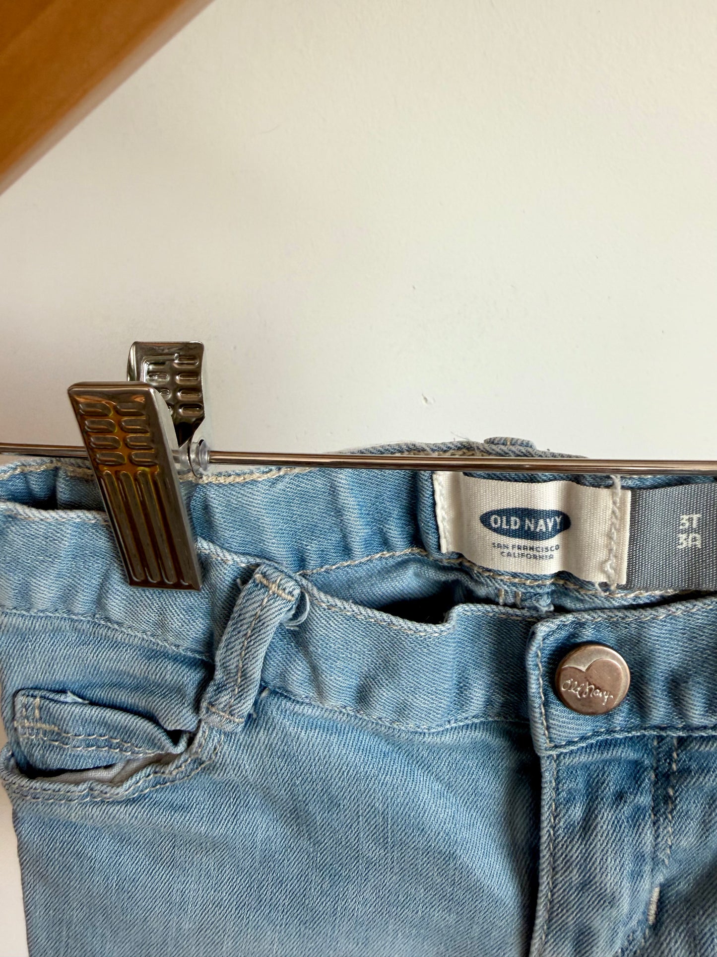 Light Blue Denim Shorts / 3T