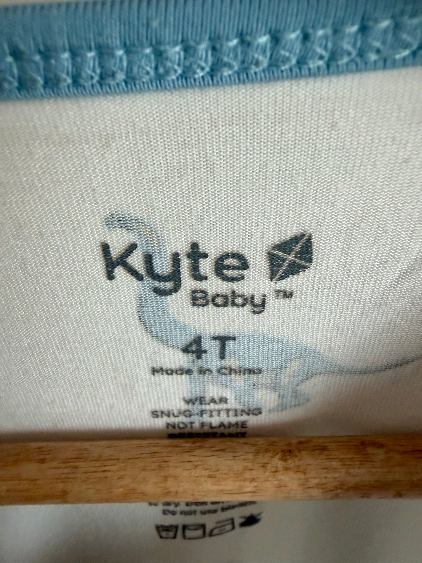 Kyte Blue Dino PJ Set / 4 years