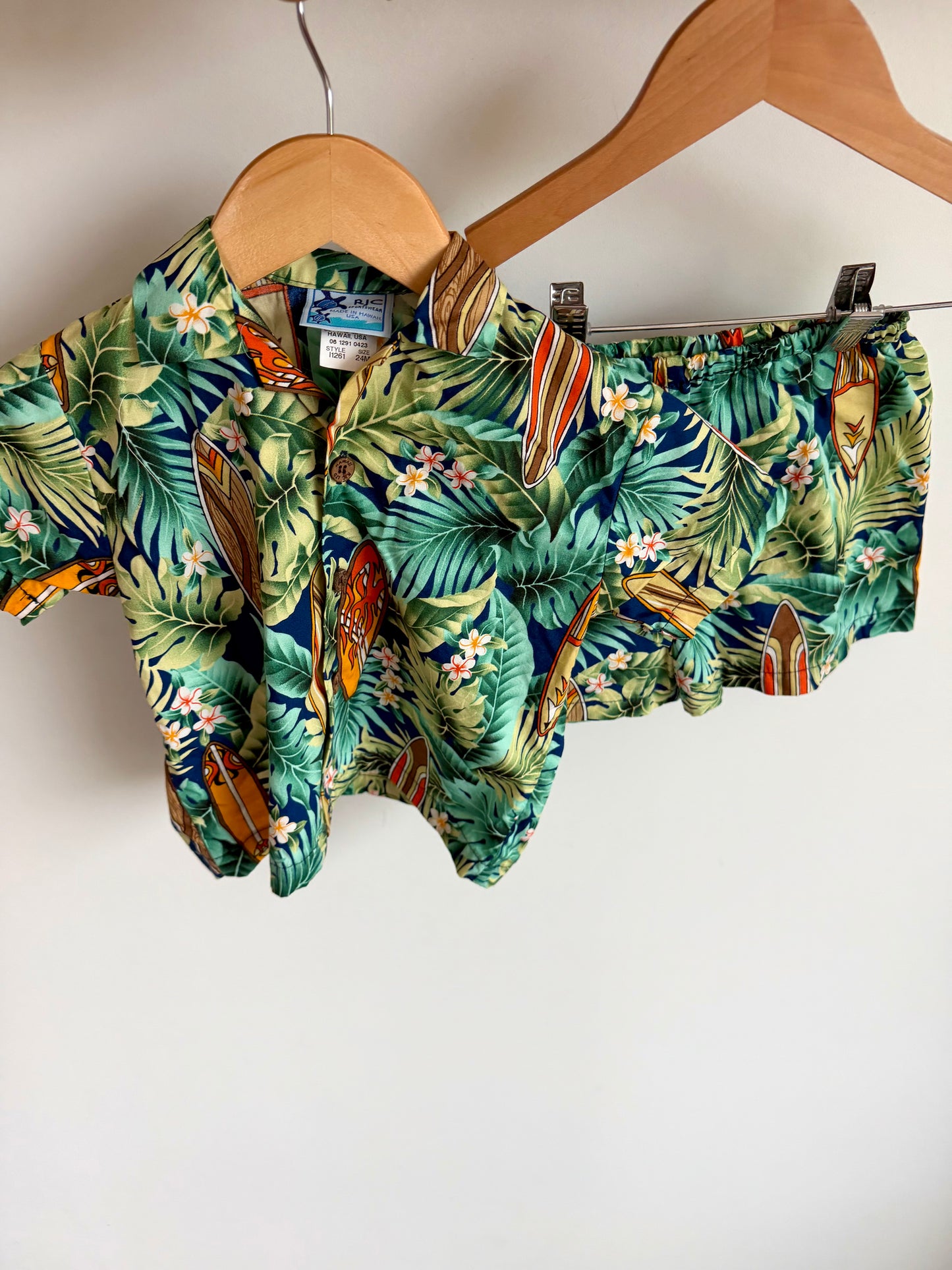 Authentic Hawaiian Top + Shorts Set / 24m