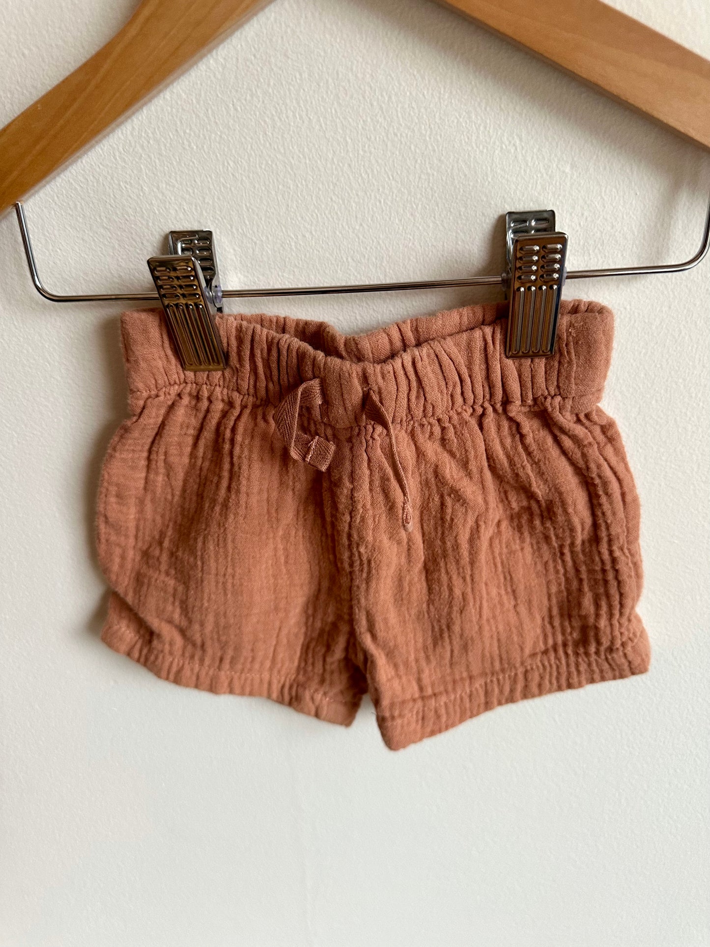 Brown Muslin Shorts / 0-3m