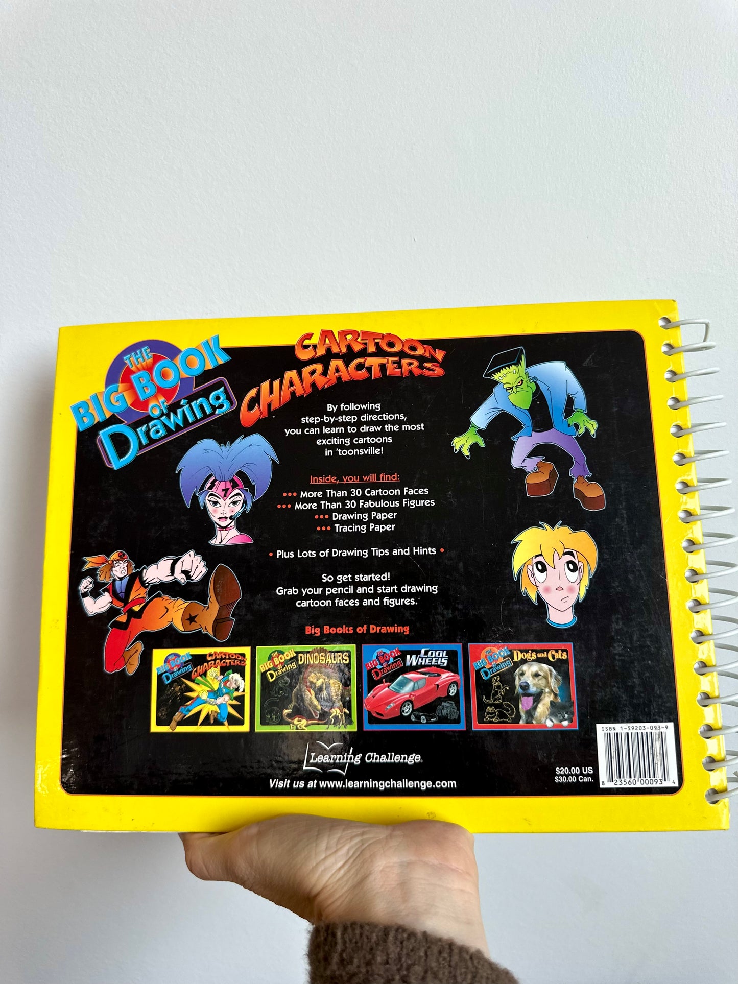 Cartoon Characters Drawing Book / 6-12 years (No Shipping)