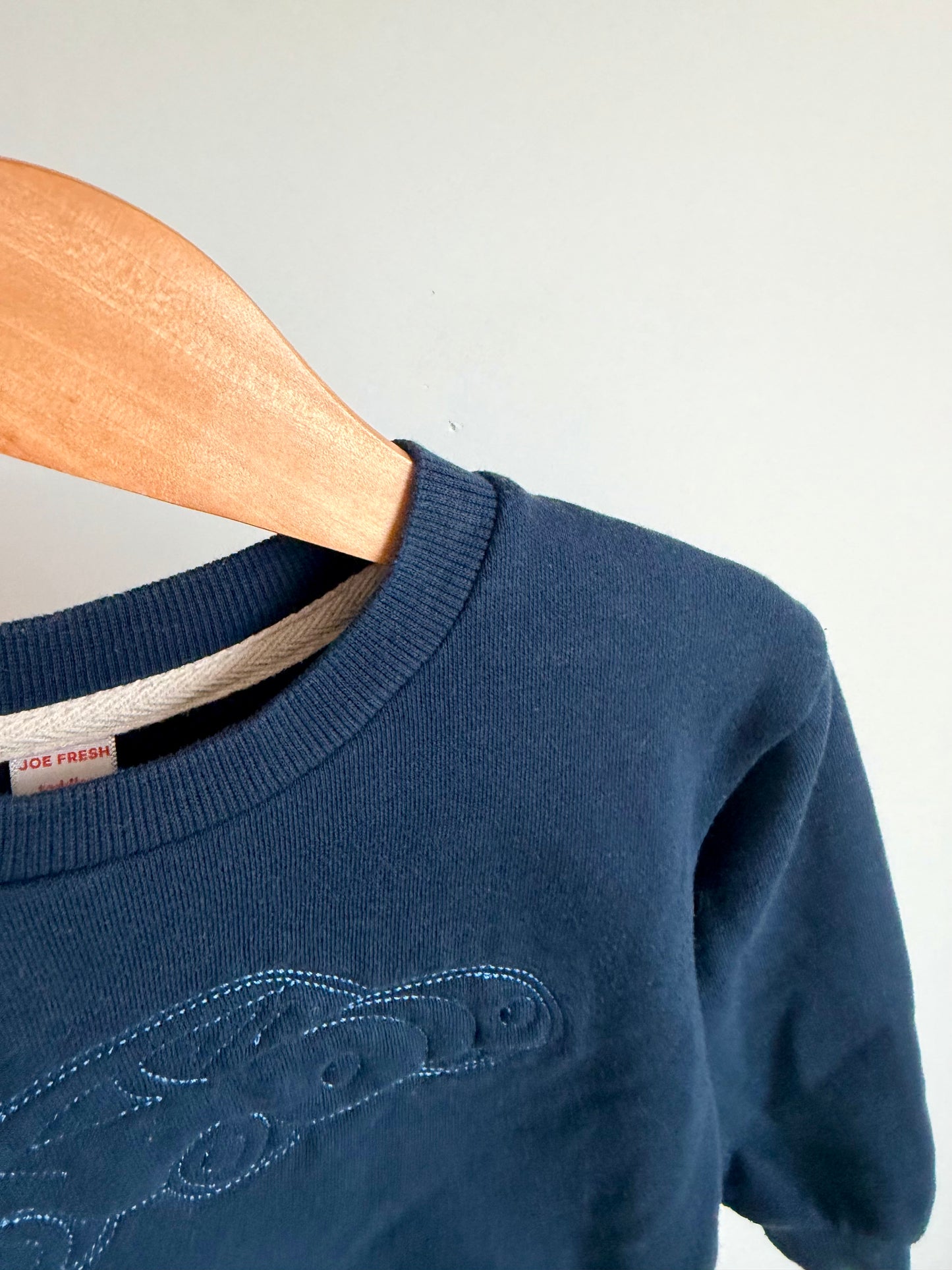 Navy Car Embroidered Crewneck (PLAY) / 3T
