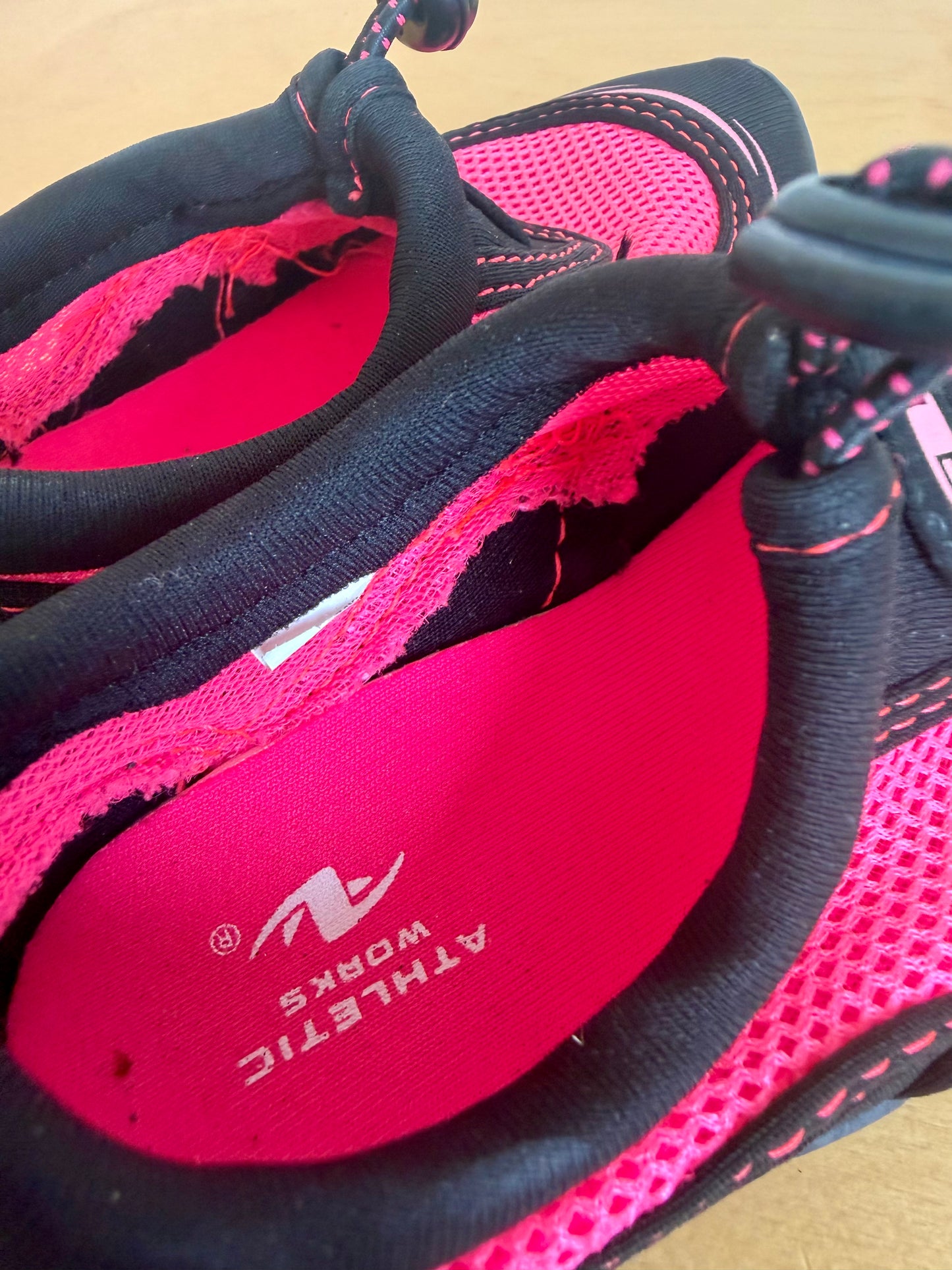 Pink Water Shoes / Size 7/8 Toddler