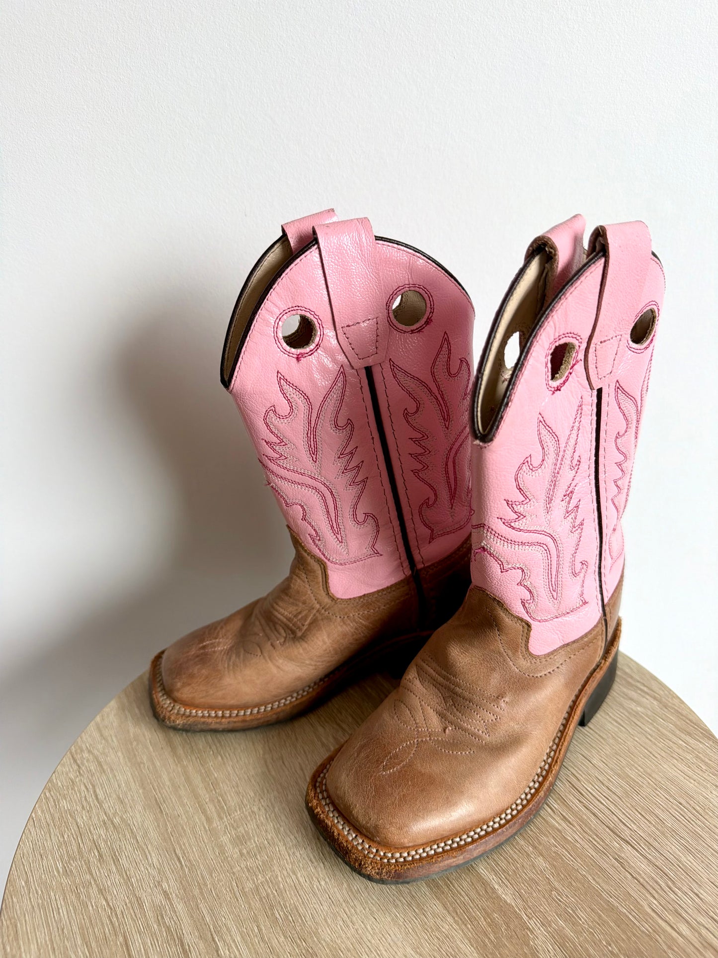 Old West Square Toed Pink Cowboy Boots / 10-12 Toddler