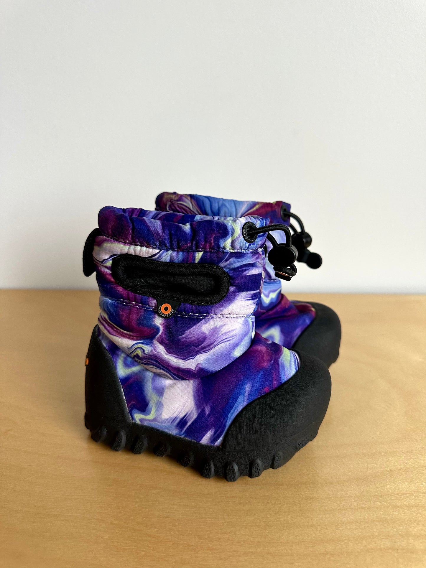 Bogs Purple Swirl Winter Boots / Size 4 Toddler
