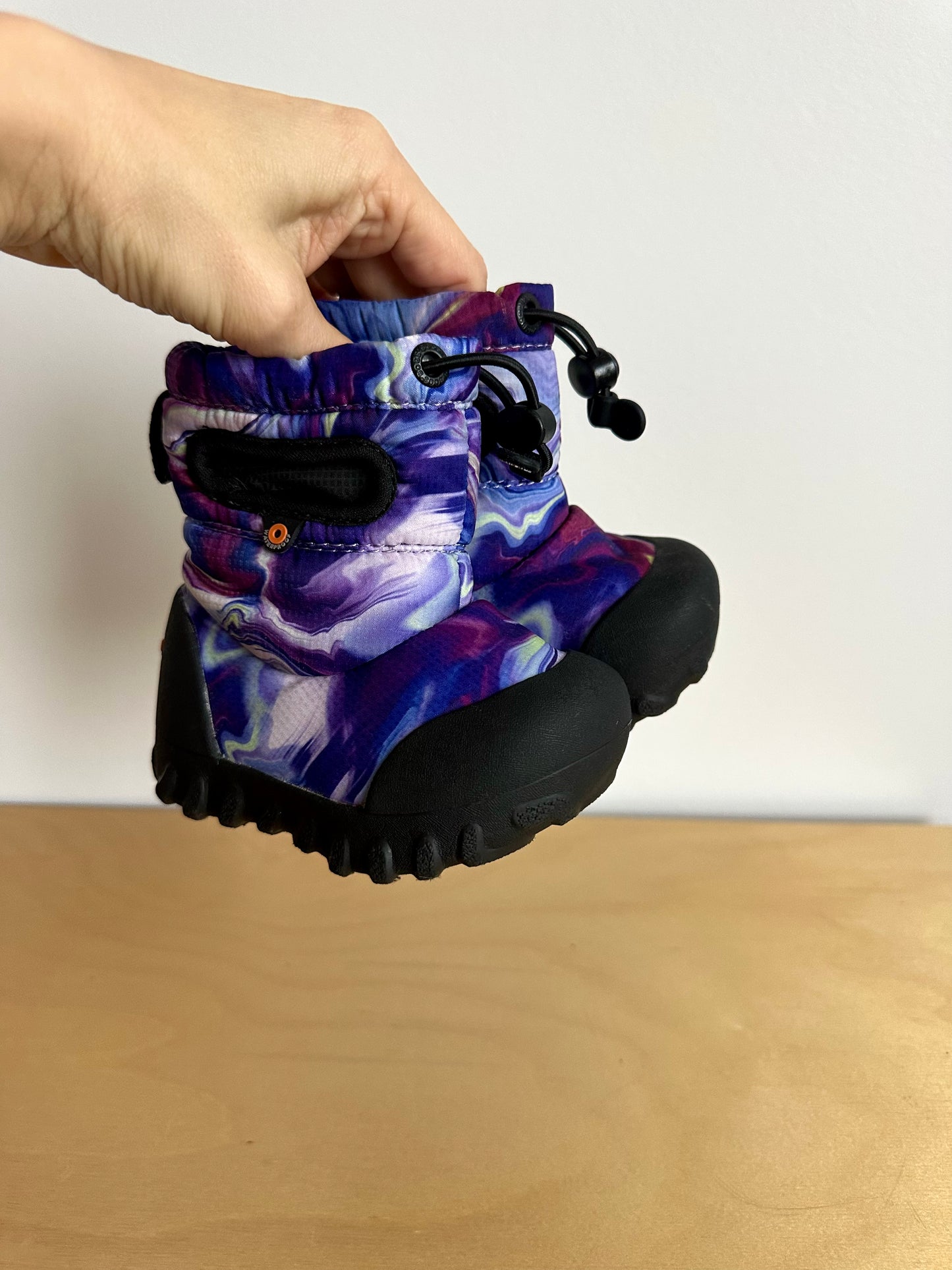 Bogs Purple Swirl Winter Boots / Size 4 Toddler