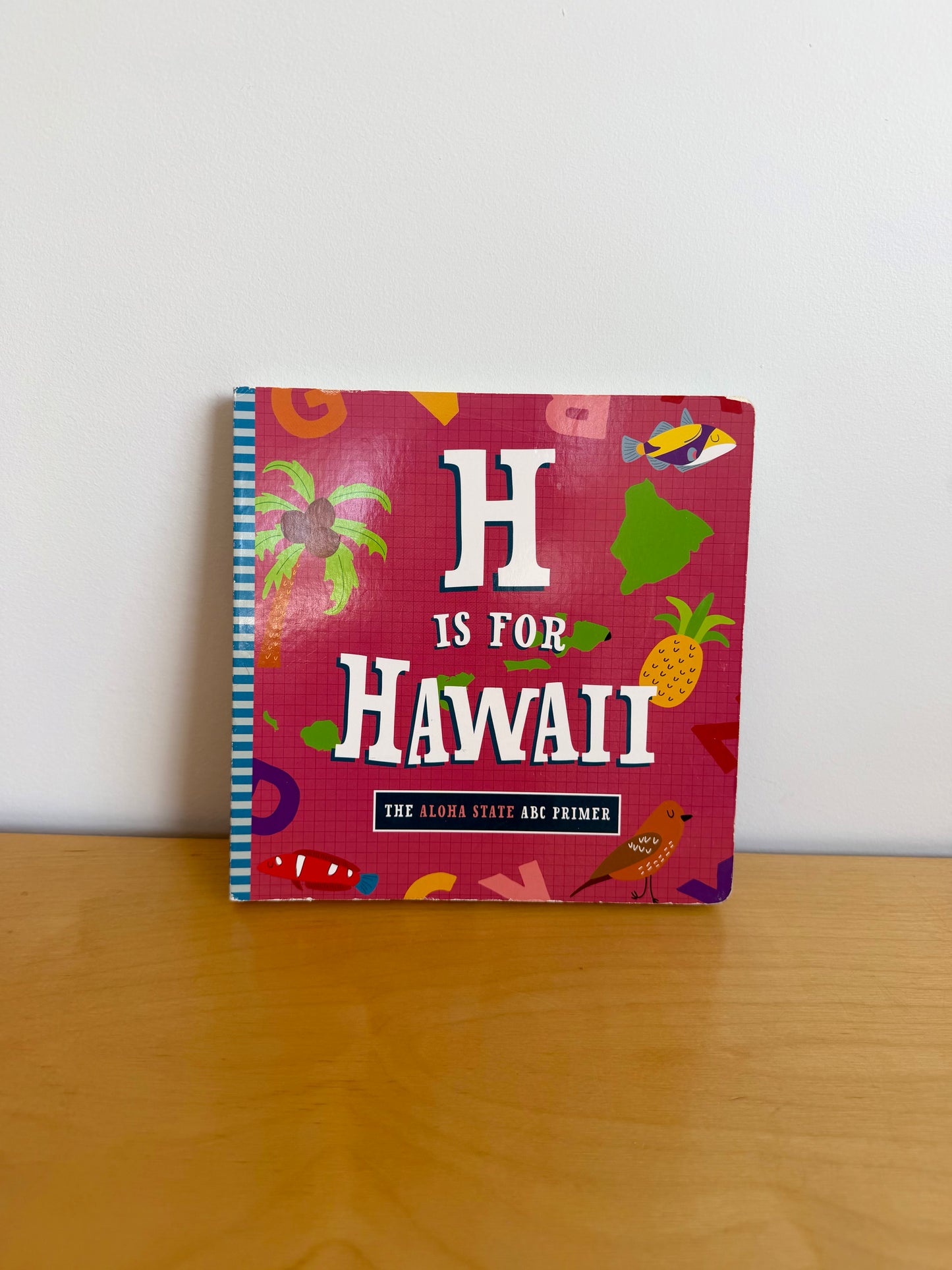 H Is For Hawaii Board Book / 0-3 years
