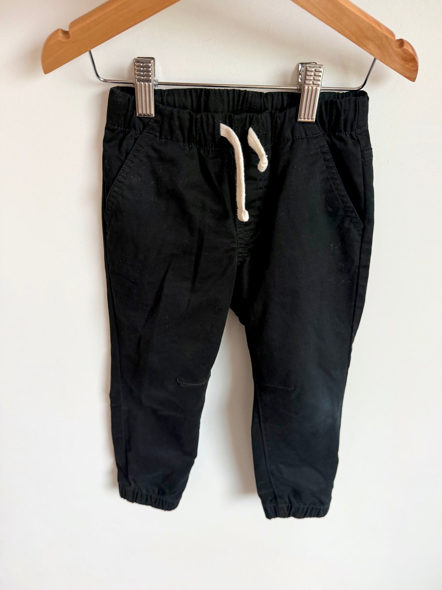 Black Tapered Pants / 3T