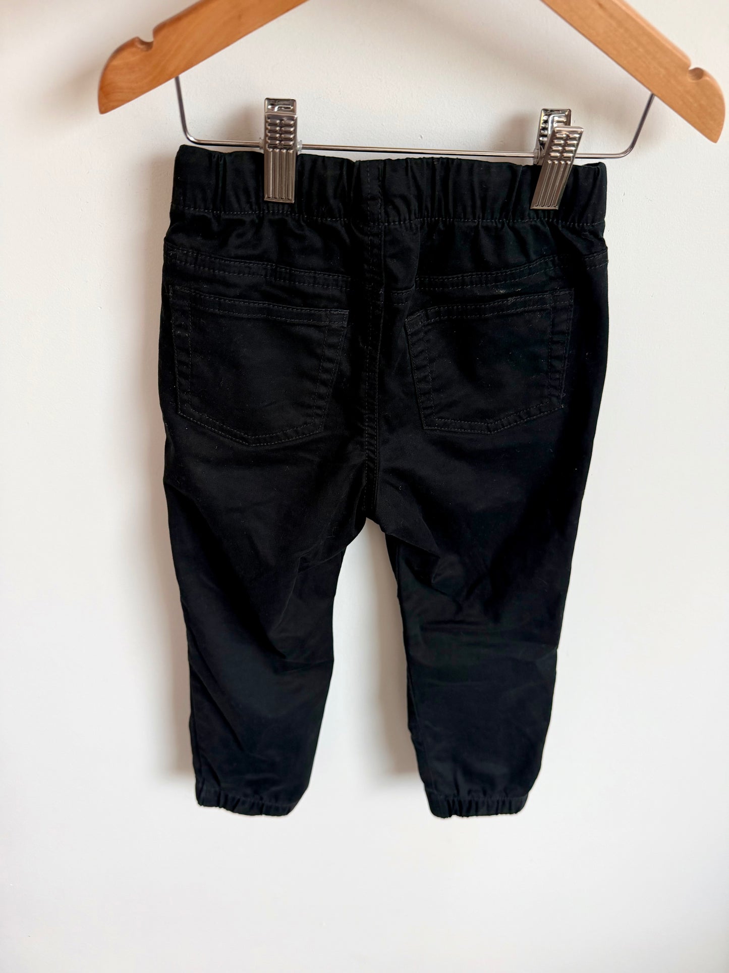 Black Tapered Pants / 3T