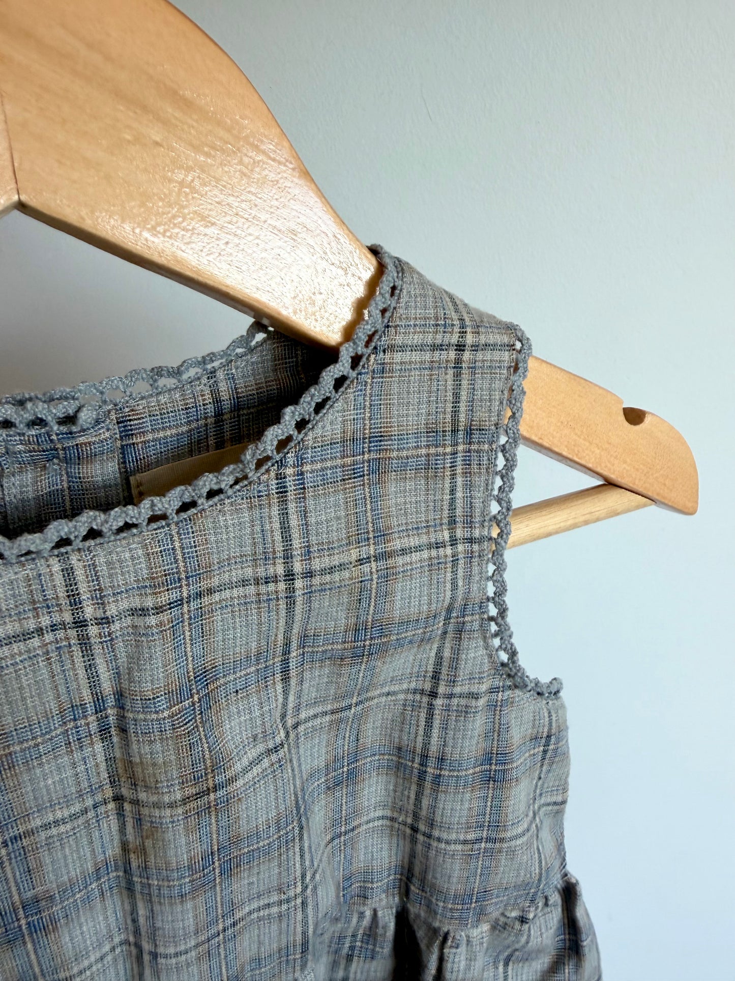 Wheat Grey Plaid Dress (PLAY)/ 12m