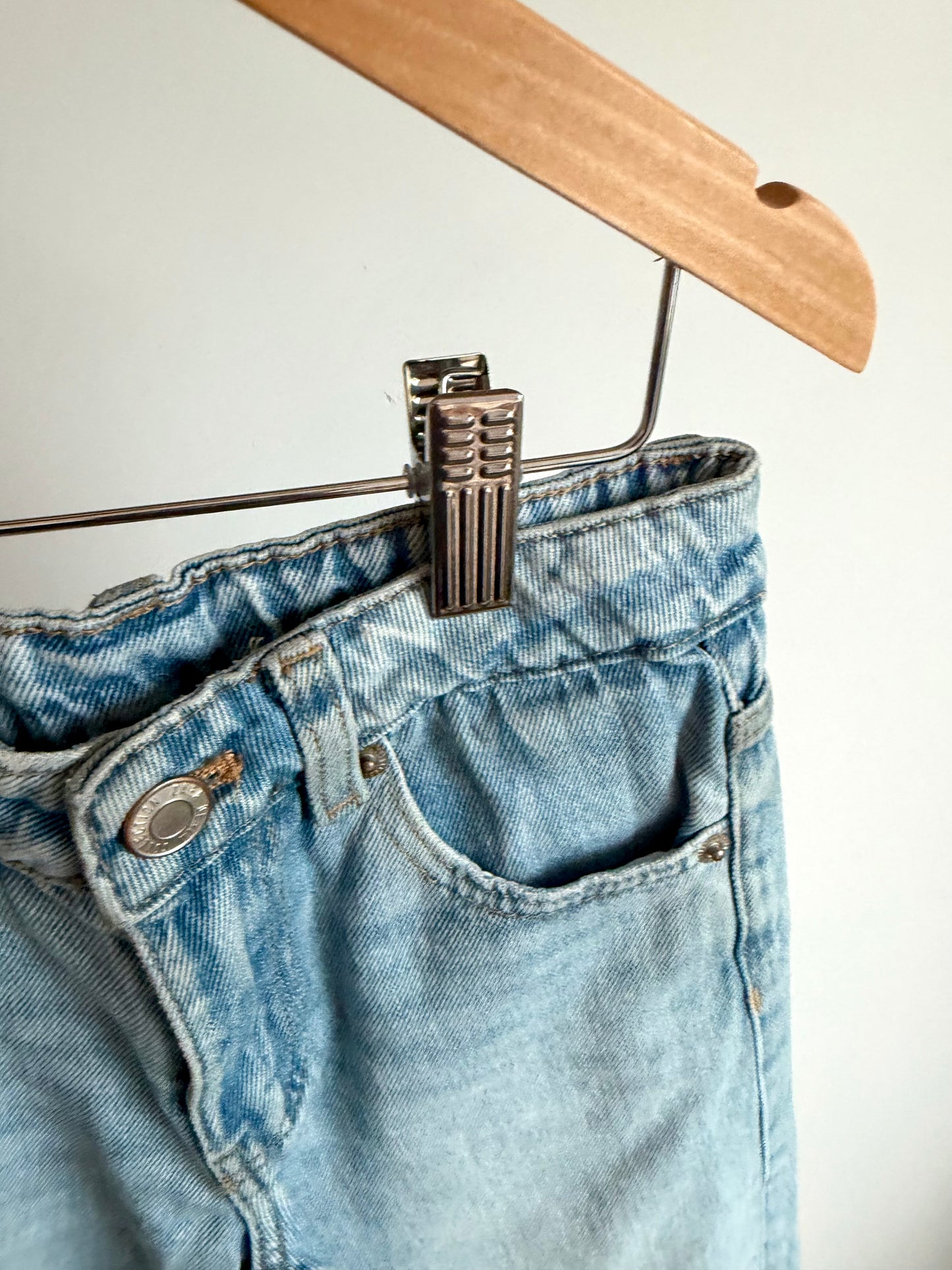 Zara Light Denim Wide Legs Jeans / 6 years