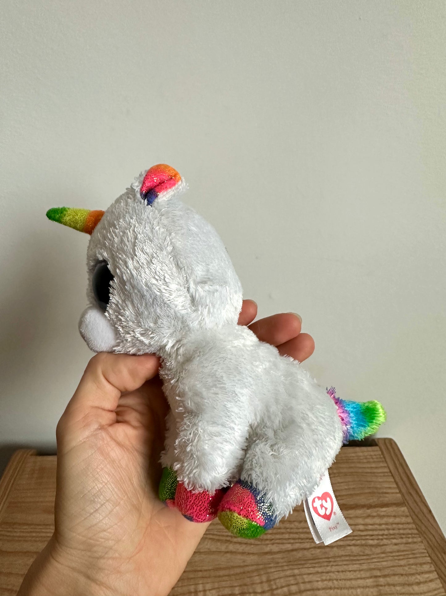 Ty Pixy White Unicorn Beanie