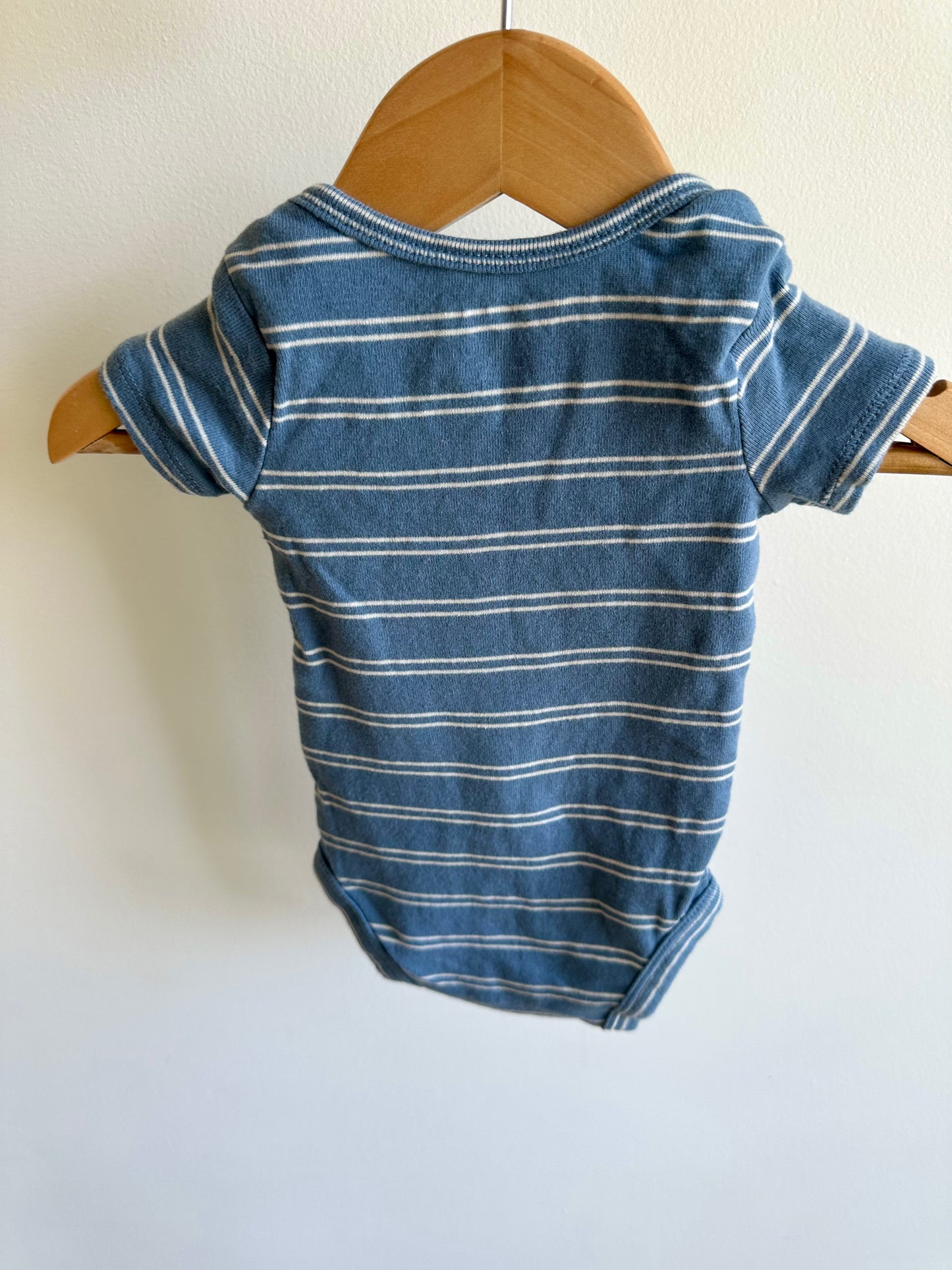 Stripes T-Shirt Blue Bodysuit / 3m