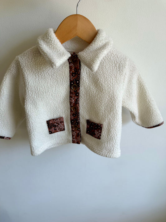 White Sweater with Floral Trim / 9m